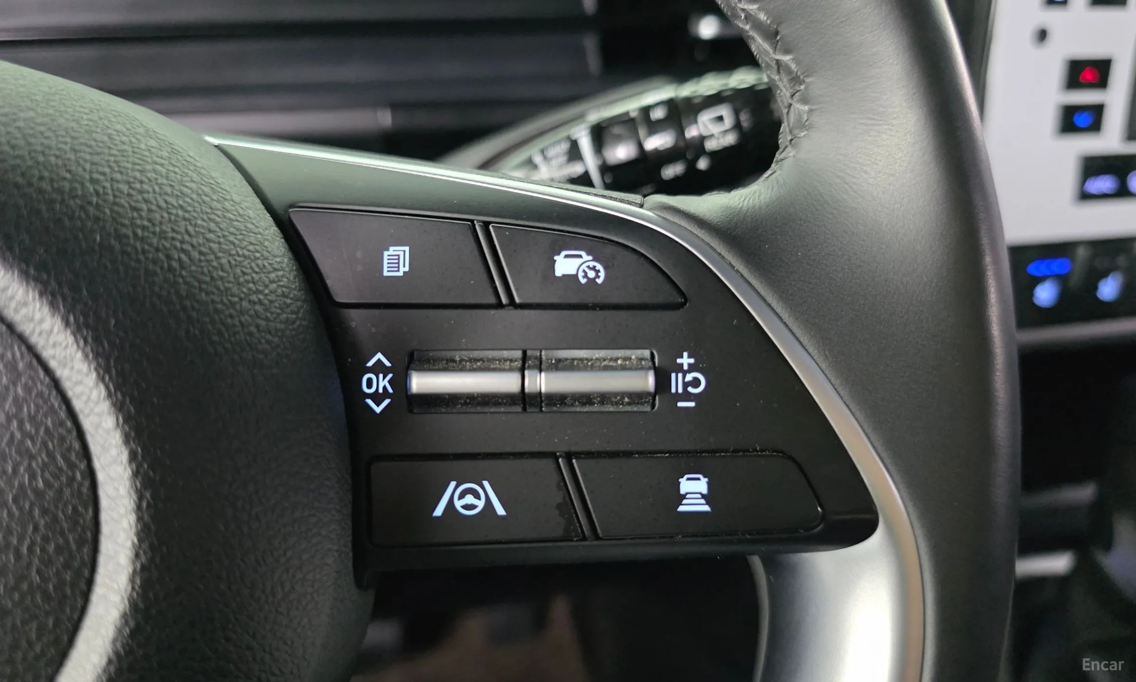 Hyundai Staria превью 16