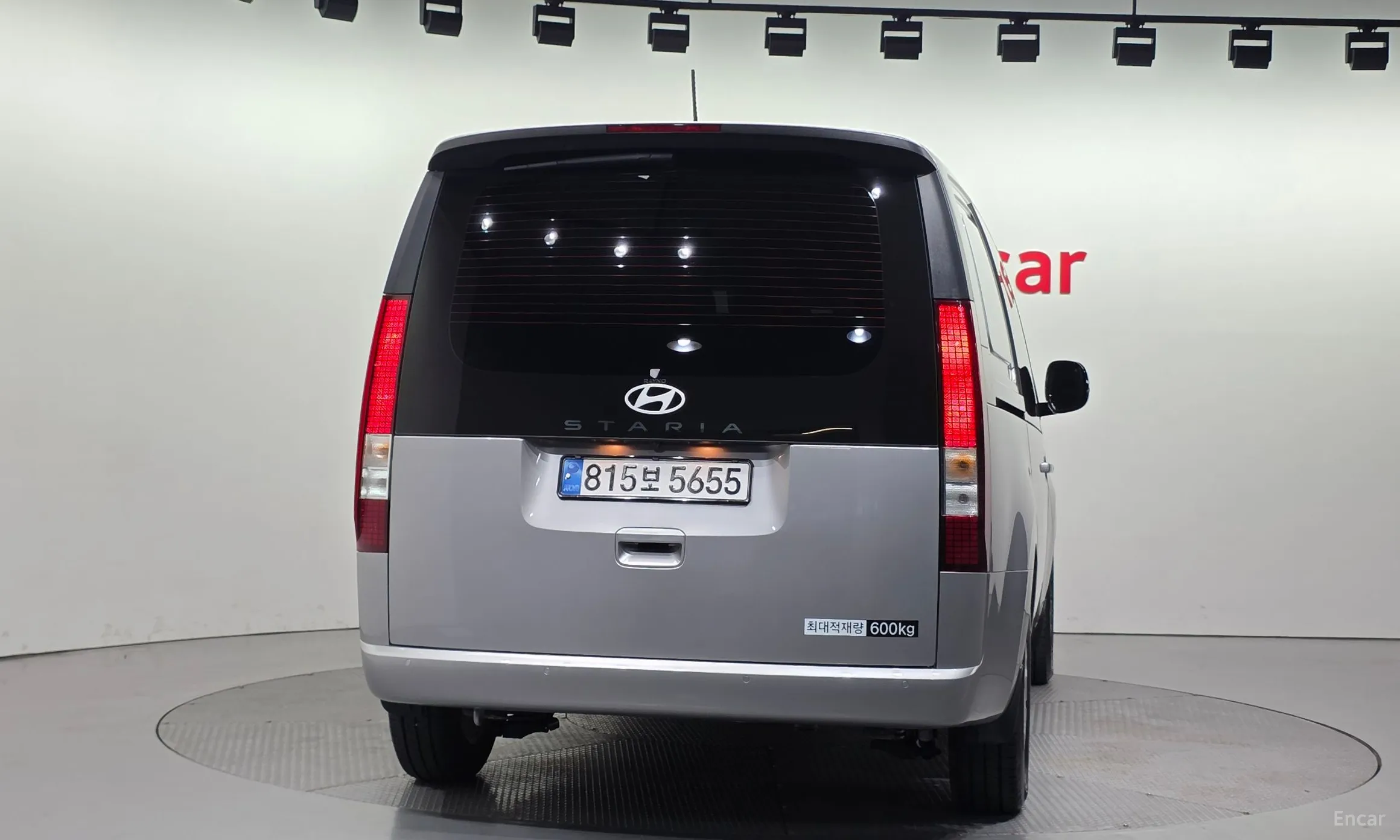 Hyundai Staria превью 4