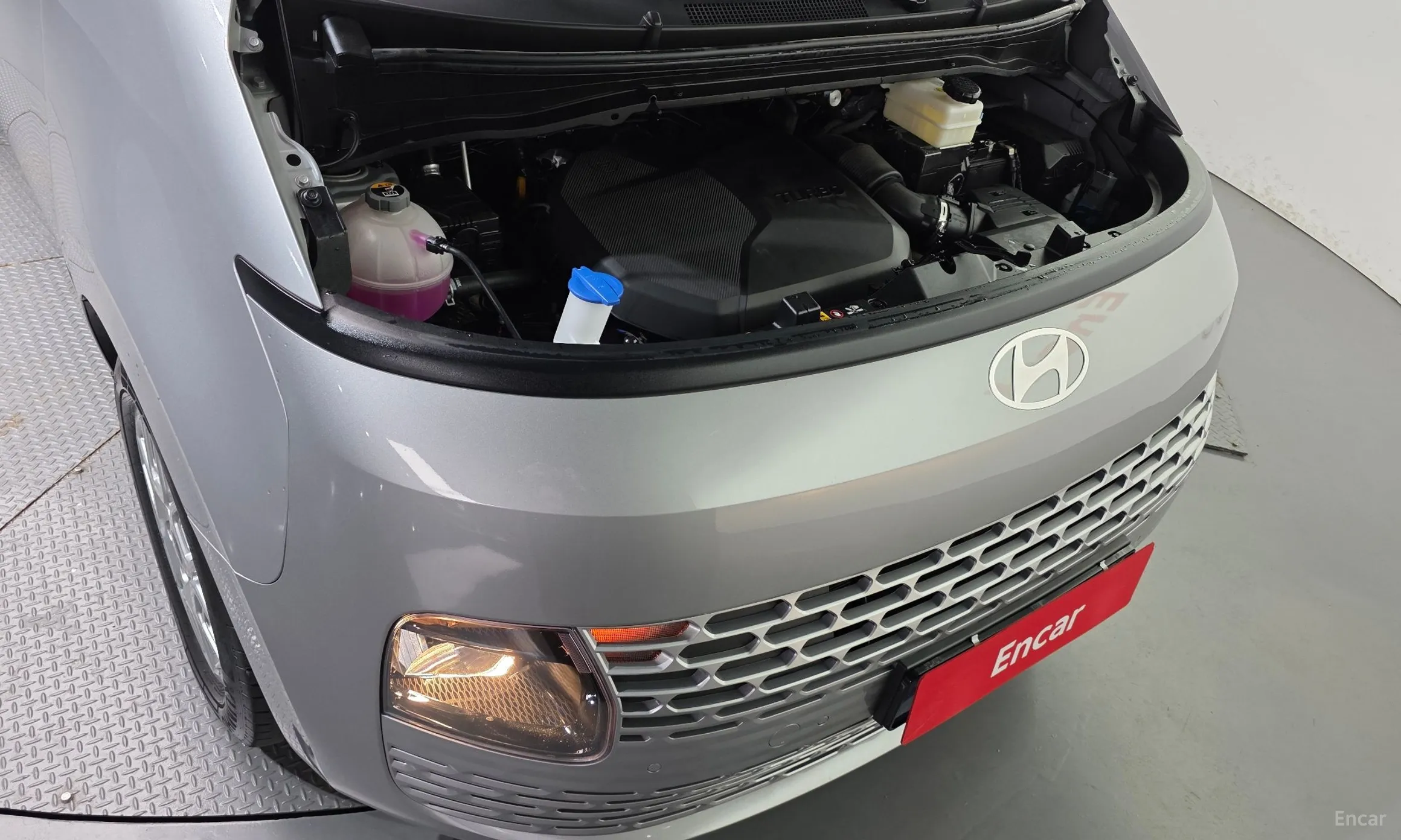 Hyundai Staria превью 6