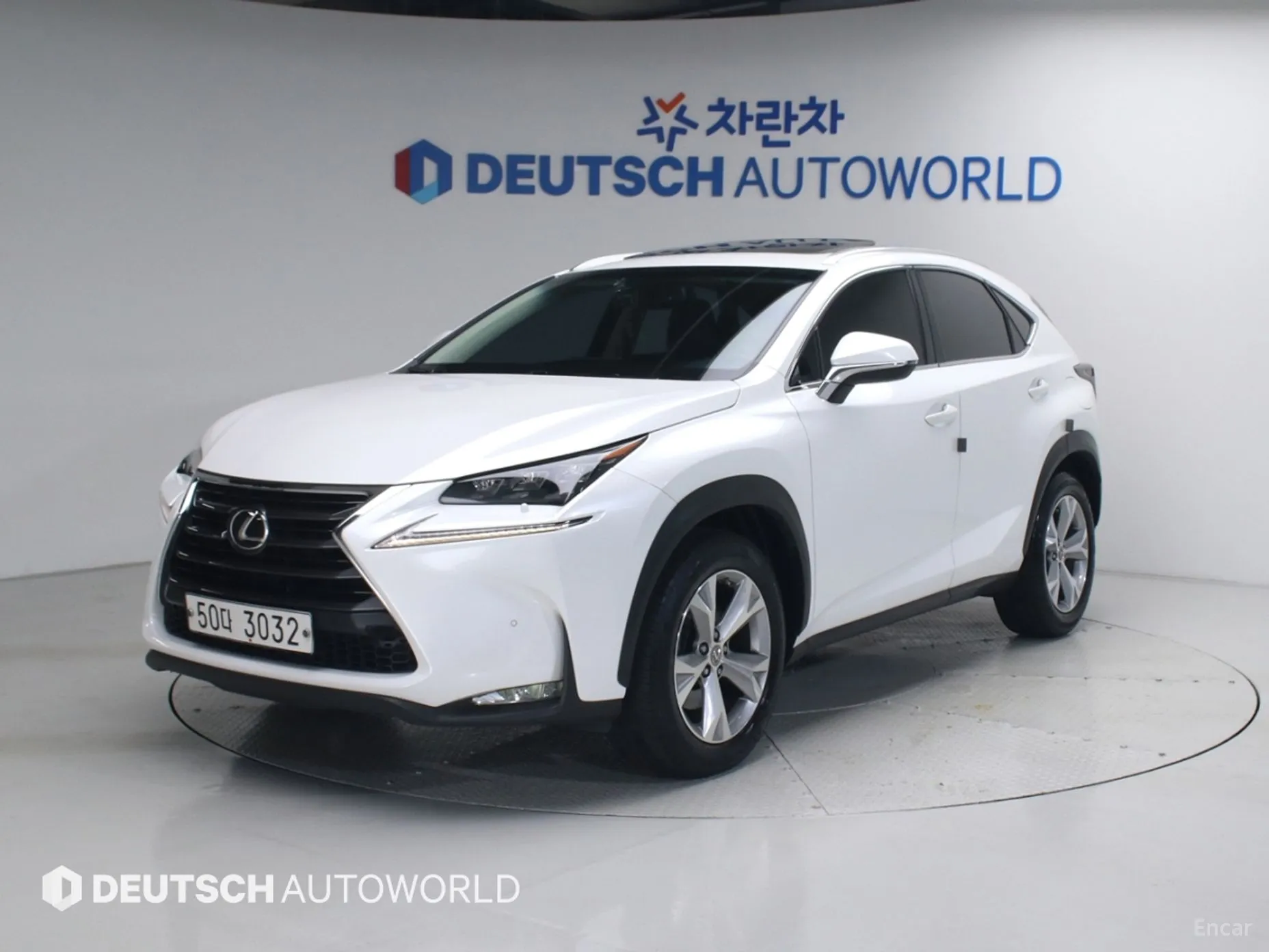Lexus NX200t