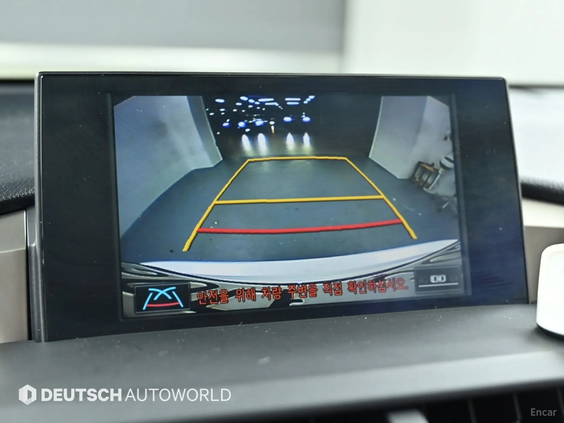 Lexus NX200t превью 15