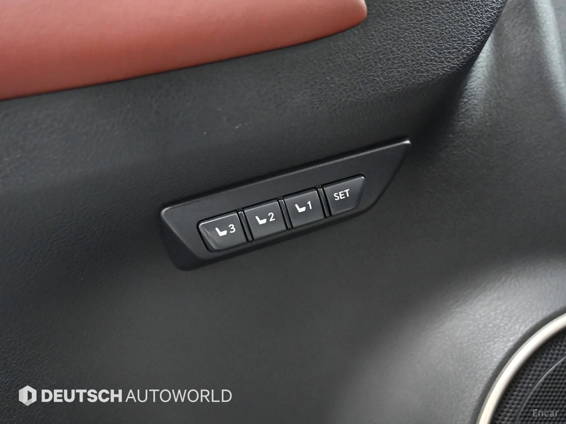 Lexus NX200t превью 16