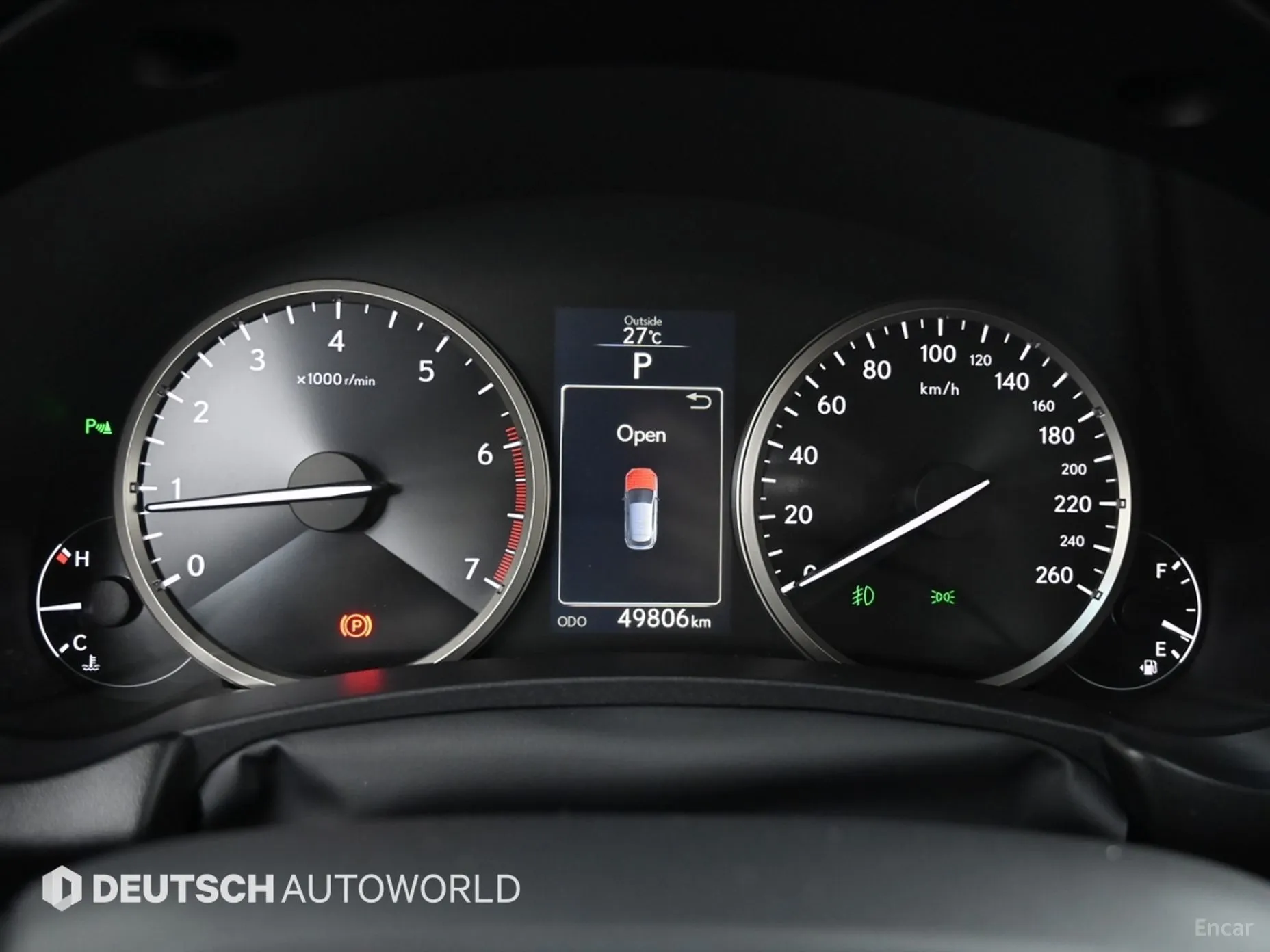 Lexus NX200t превью 8