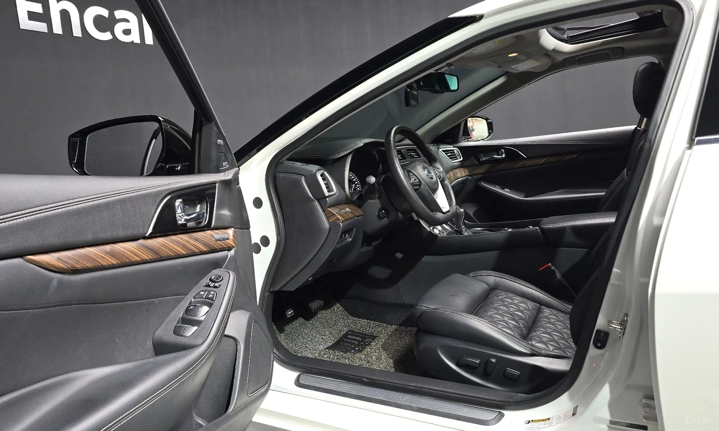 Nissan Maxima (A36) превью 10