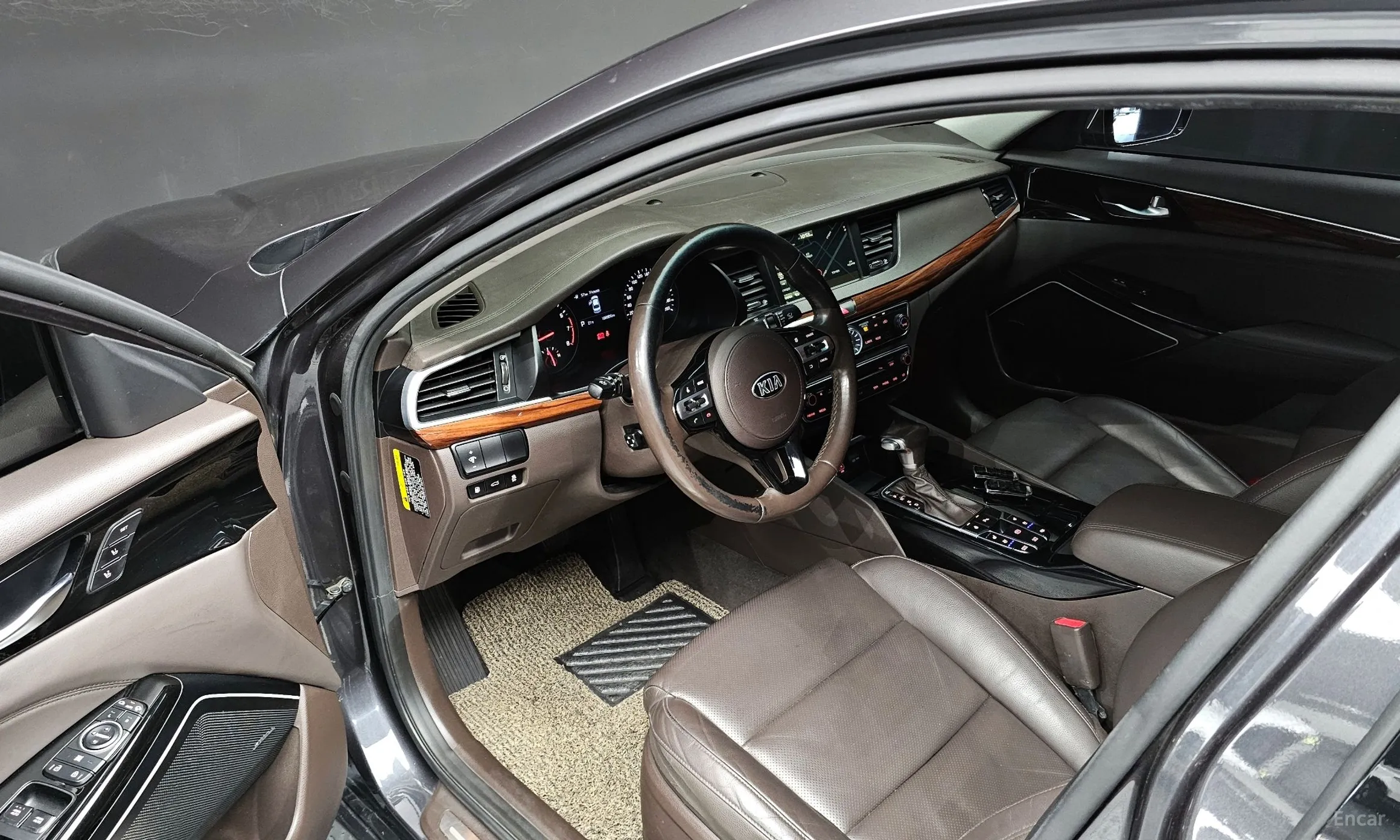 Kia K7 превью 10