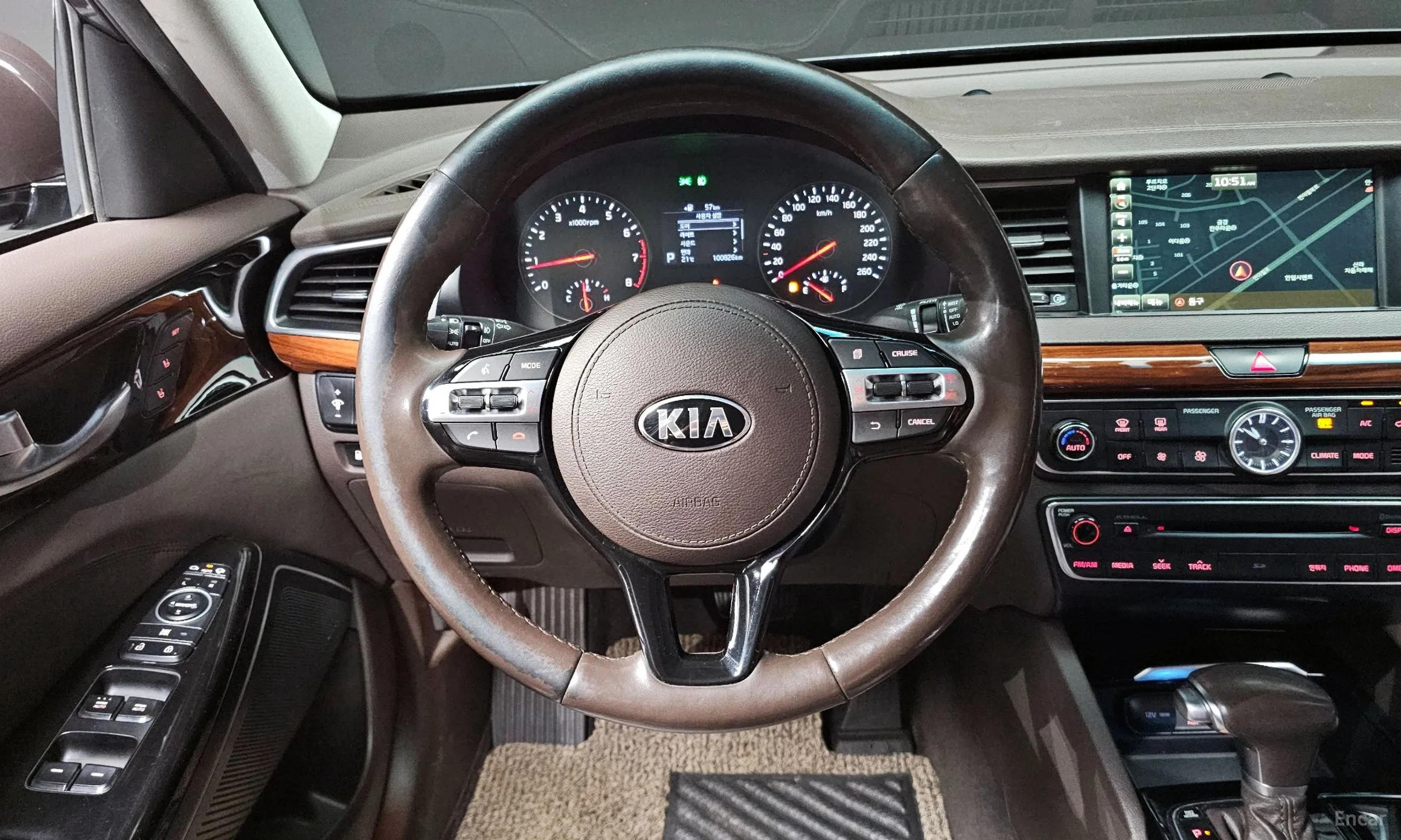 Kia K7 превью 13