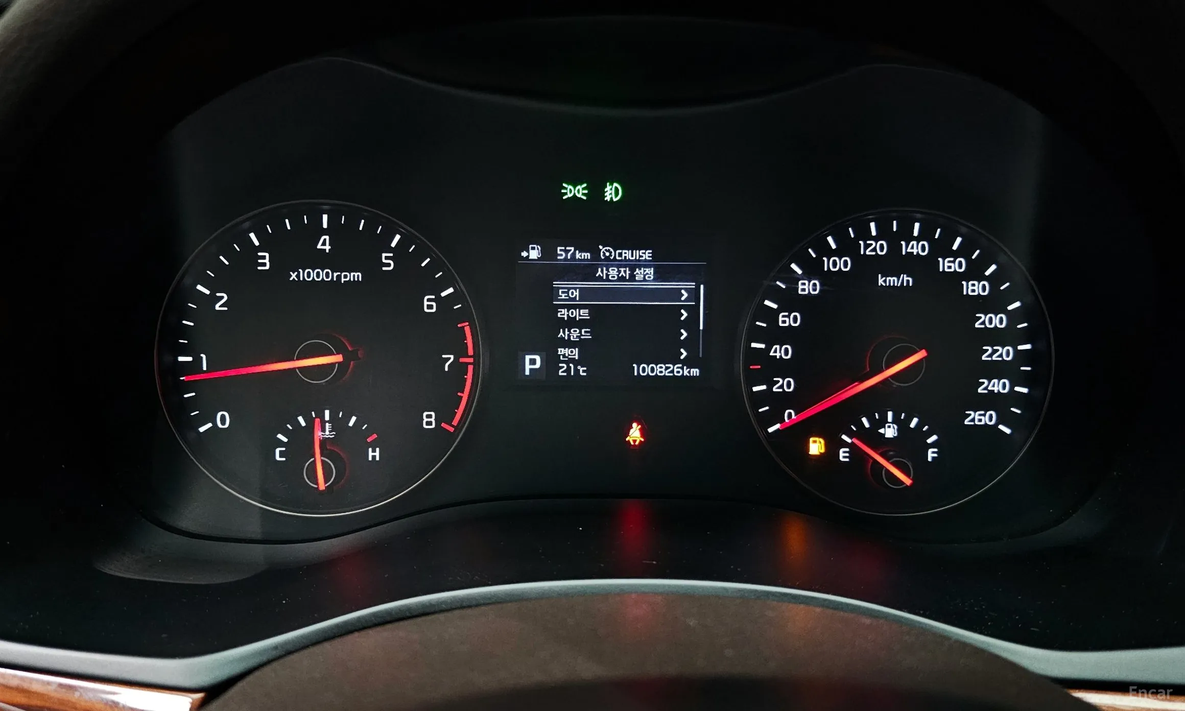 Kia K7 превью 8