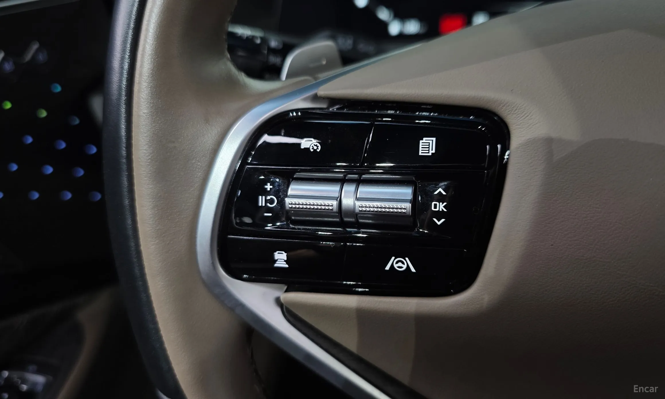 Kia K8 Hybrid превью 14