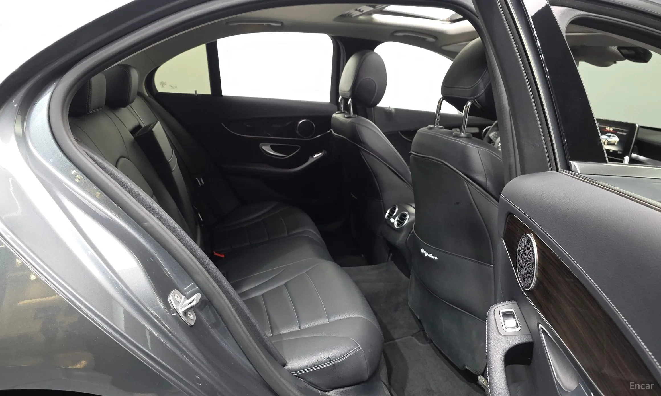 Mercedes Benz C-Class W205 превью 12