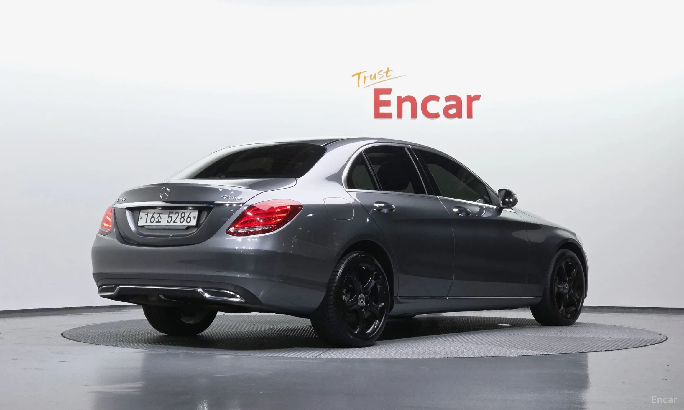 Mercedes Benz C-Class W205
