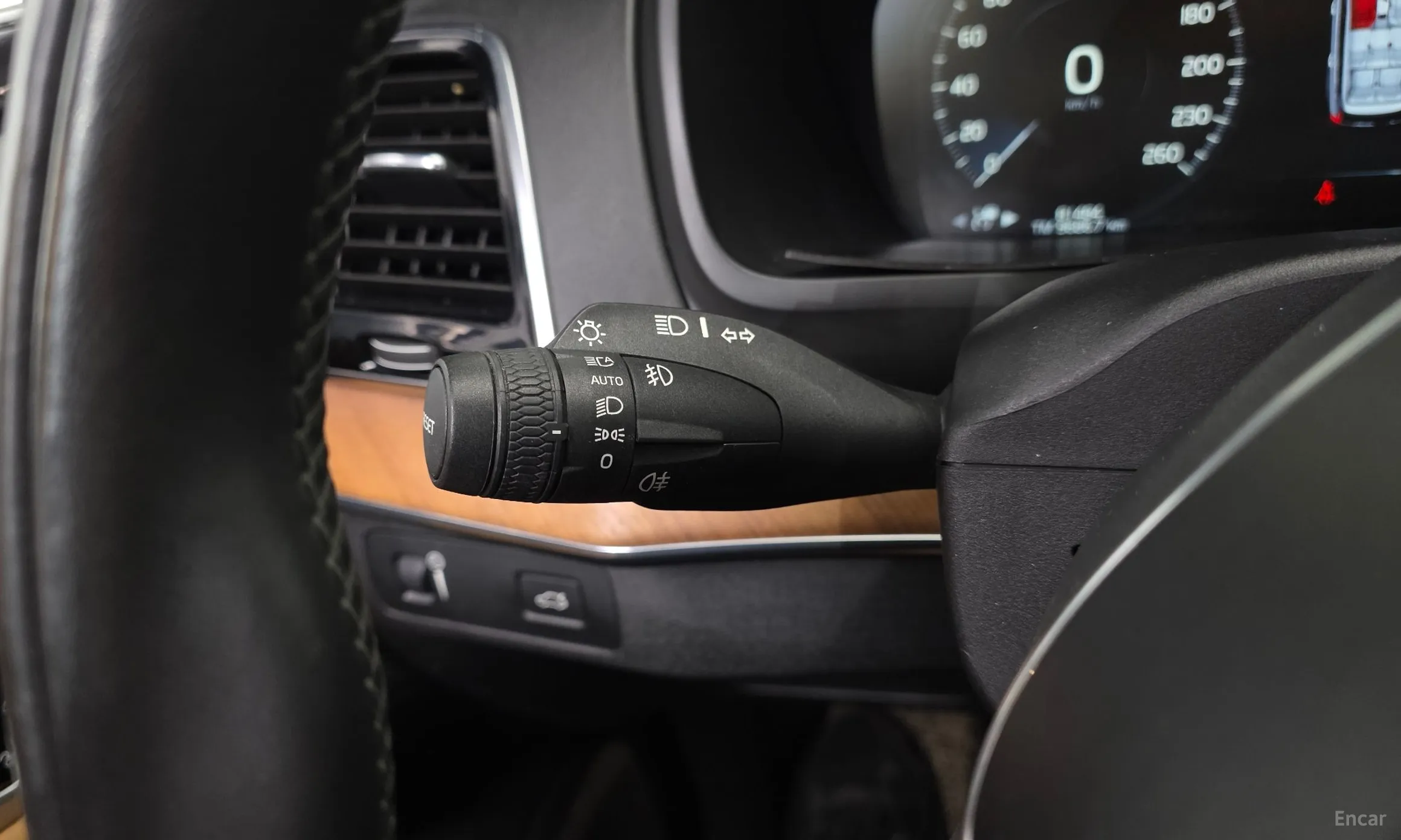 Volvo XC90 Gen 2 превью 20