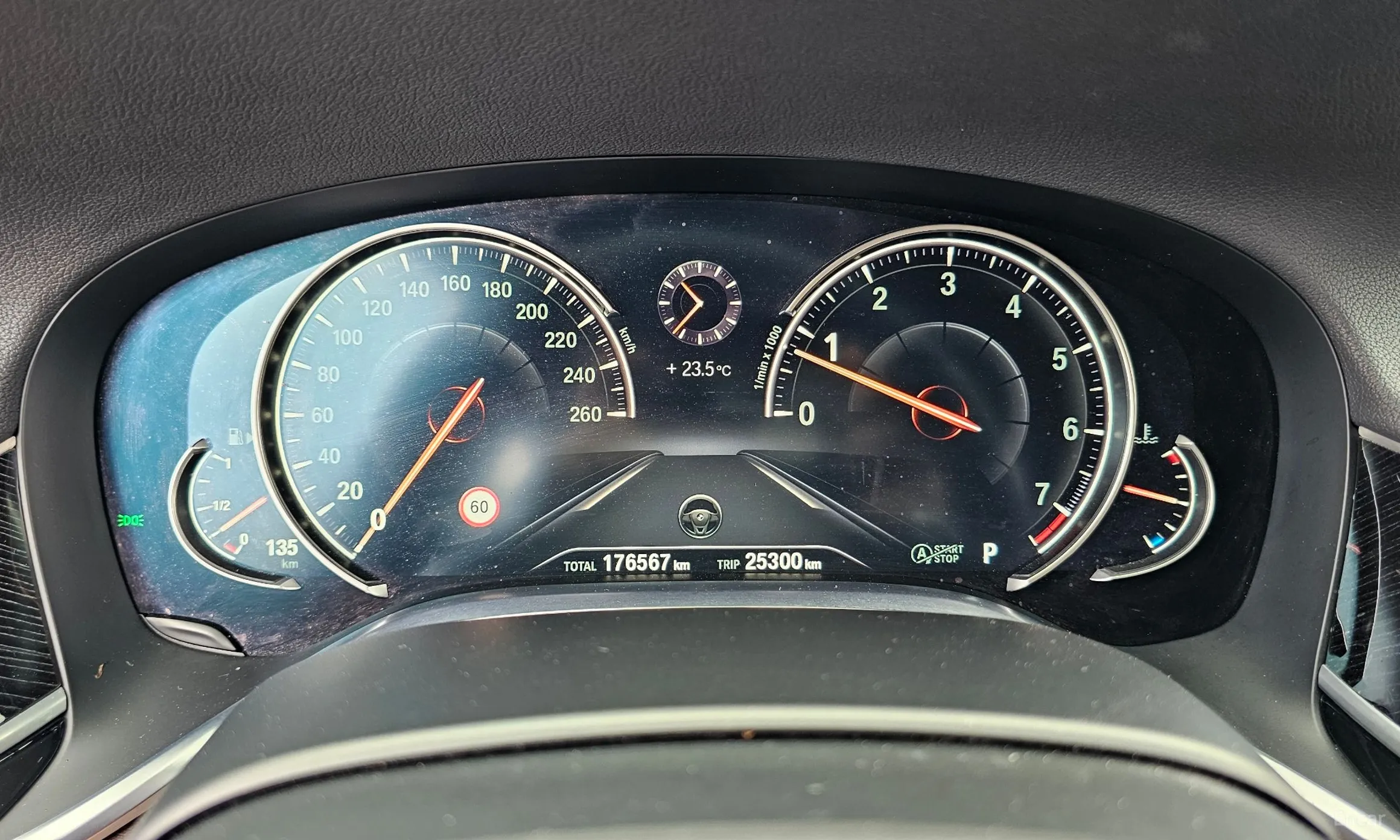 BMW 7 Series (G11) превью 8