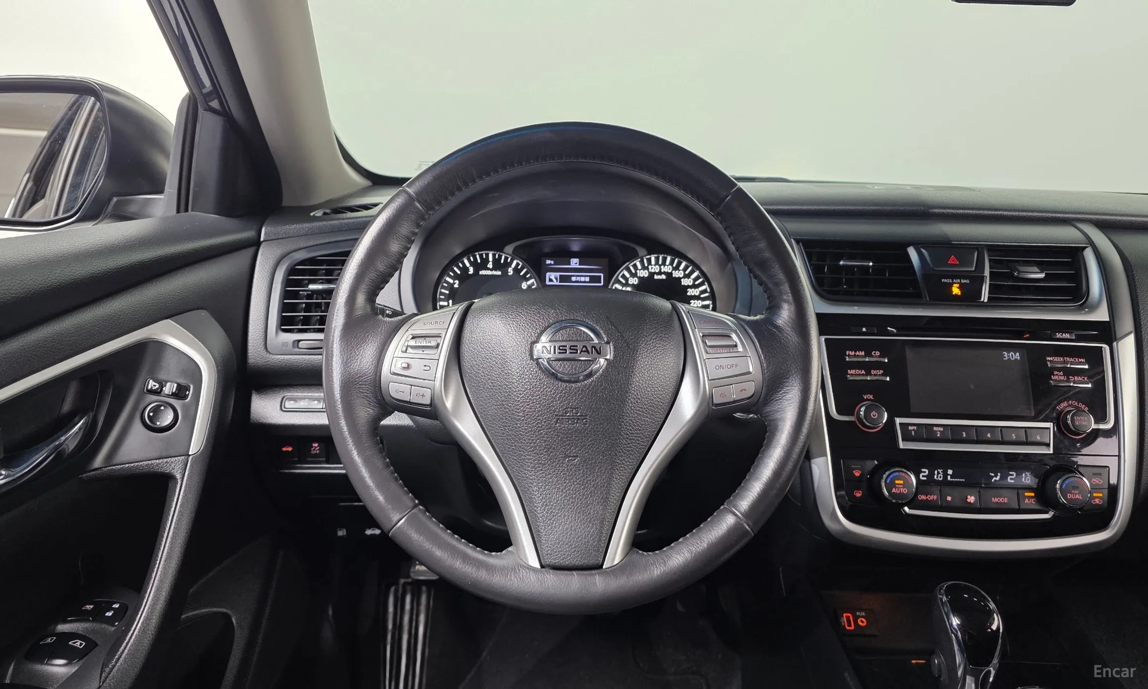 Nissan Altima превью 13