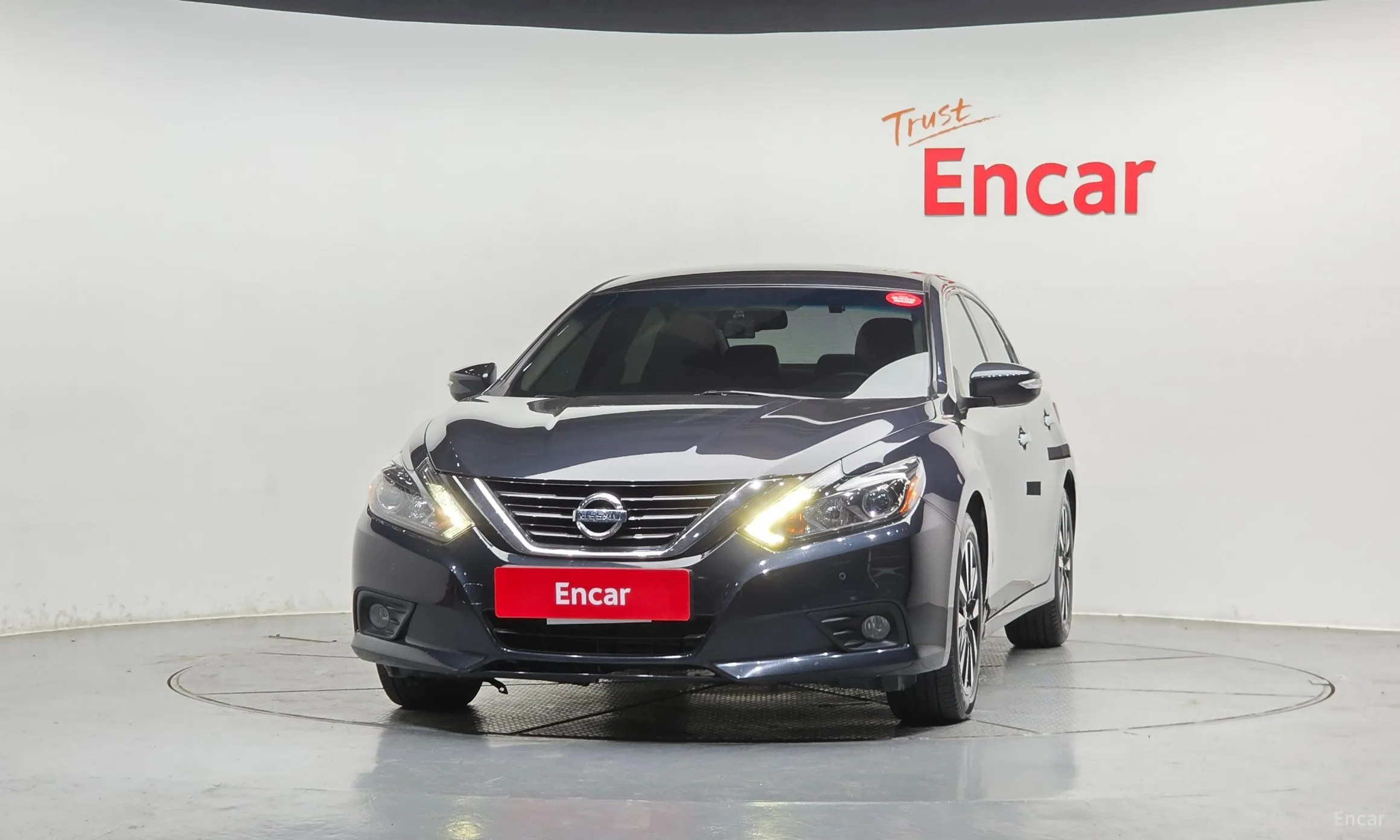 Nissan Altima превью 3