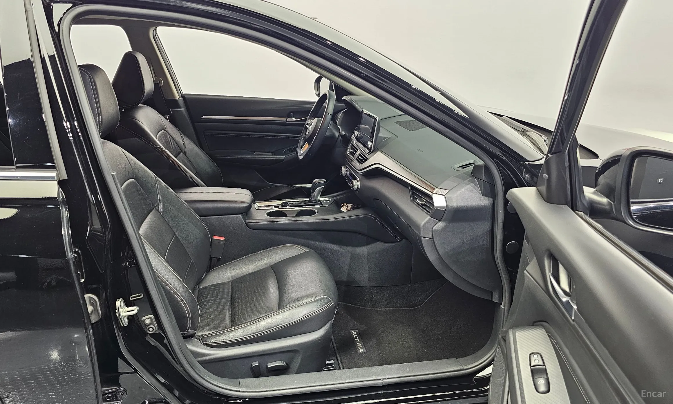 Nissan Altima (L34) превью 11