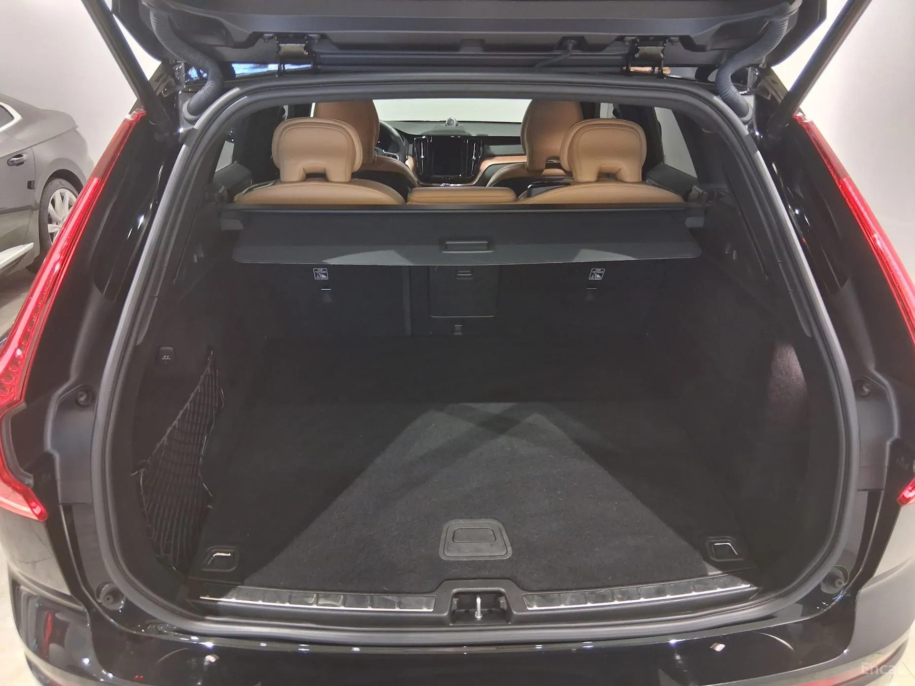Volvo XC60 Gen 2 превью 11