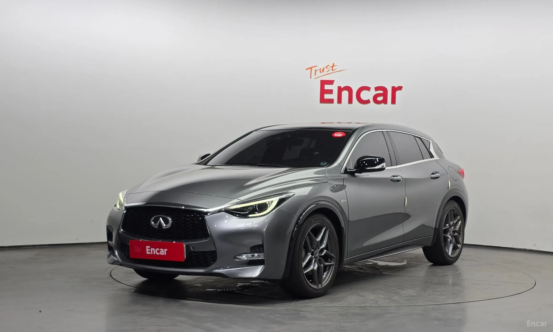 Q30