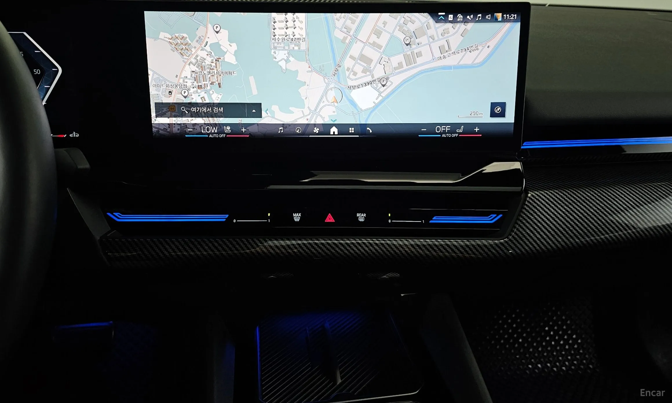 BMW 5 Series (G60) превью 14