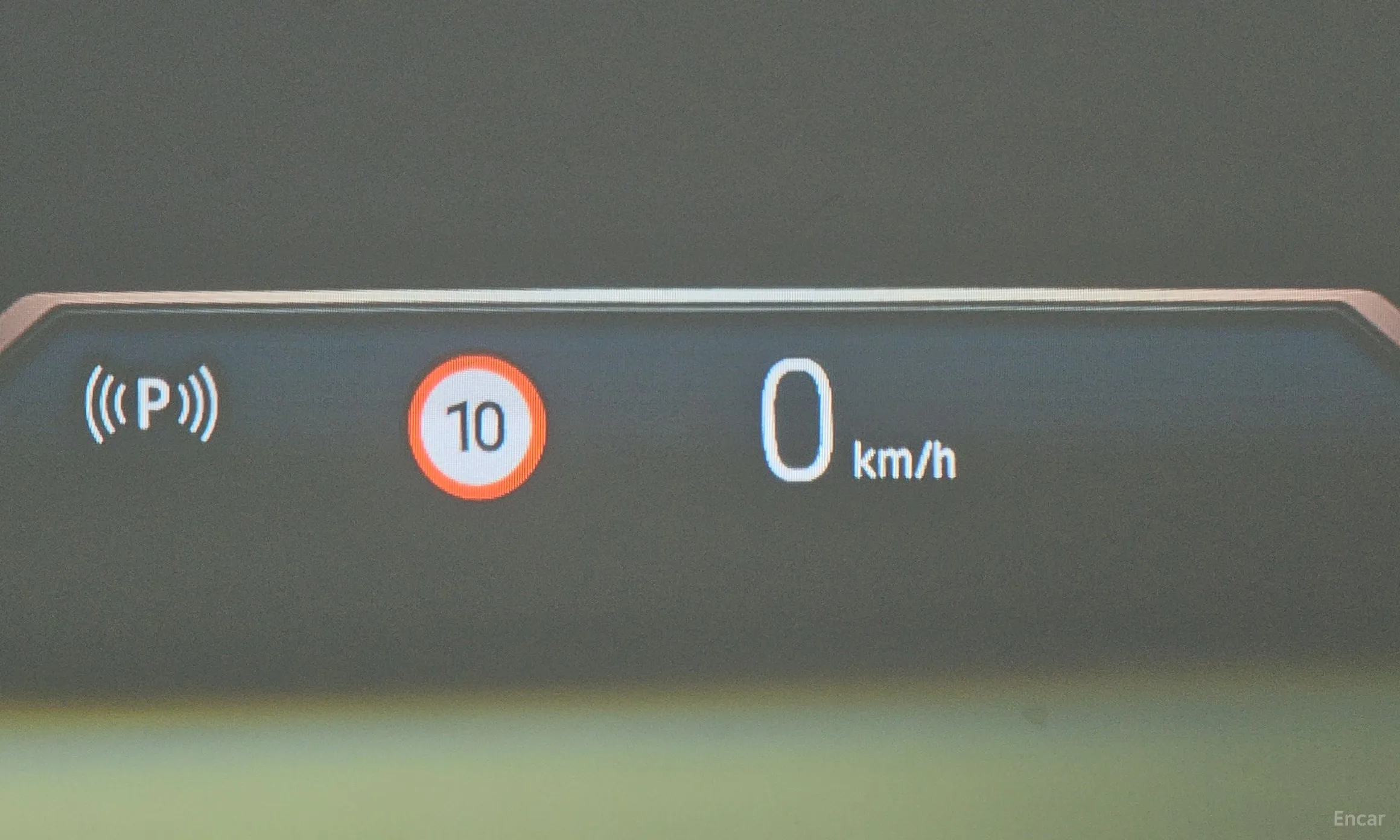 BMW 5 Series (G60) превью 17