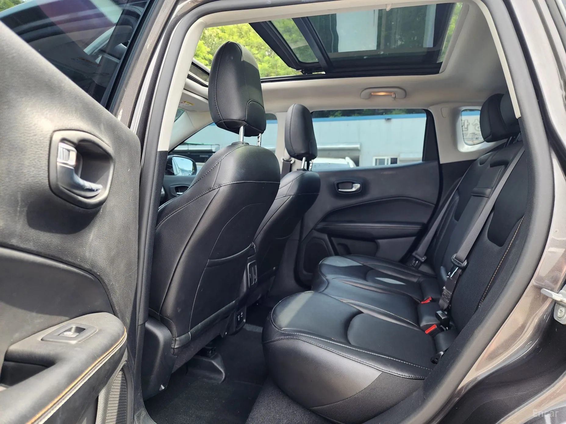 Jeep Compass 2nd Generation превью 19
