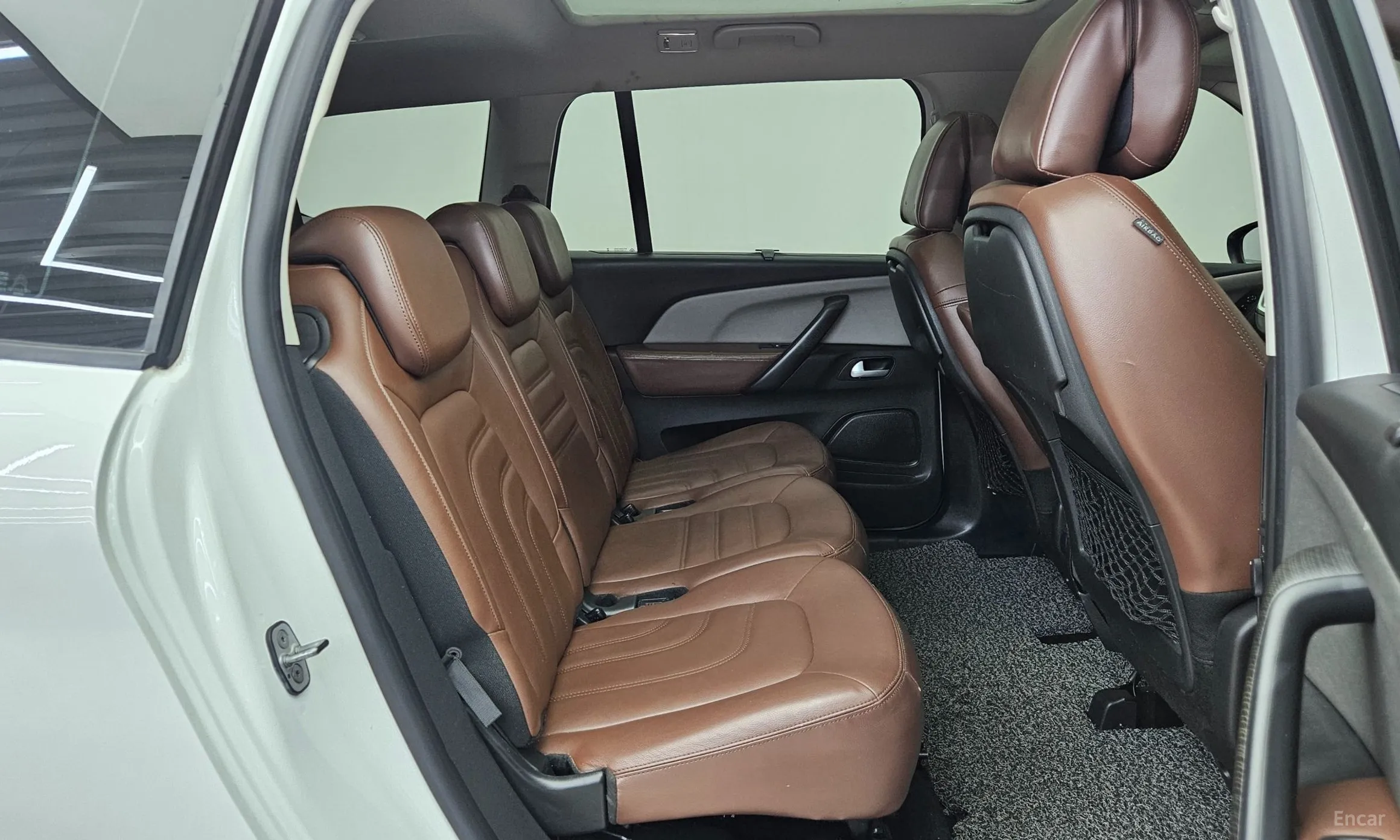 Citroën/DS Grand C4 Picasso превью 12