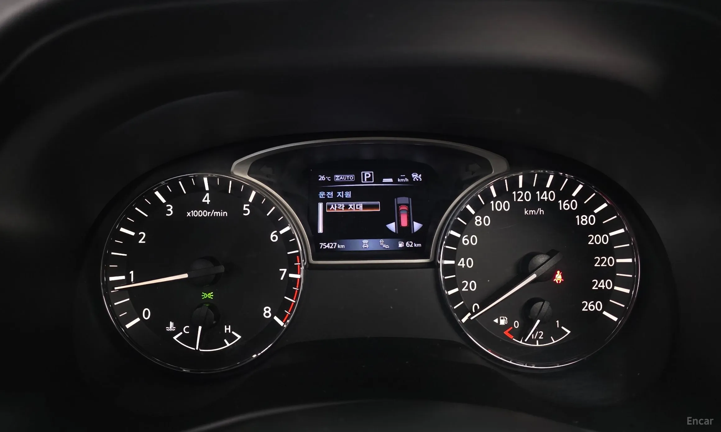 Nissan Pathfinder Gen 4 превью 8