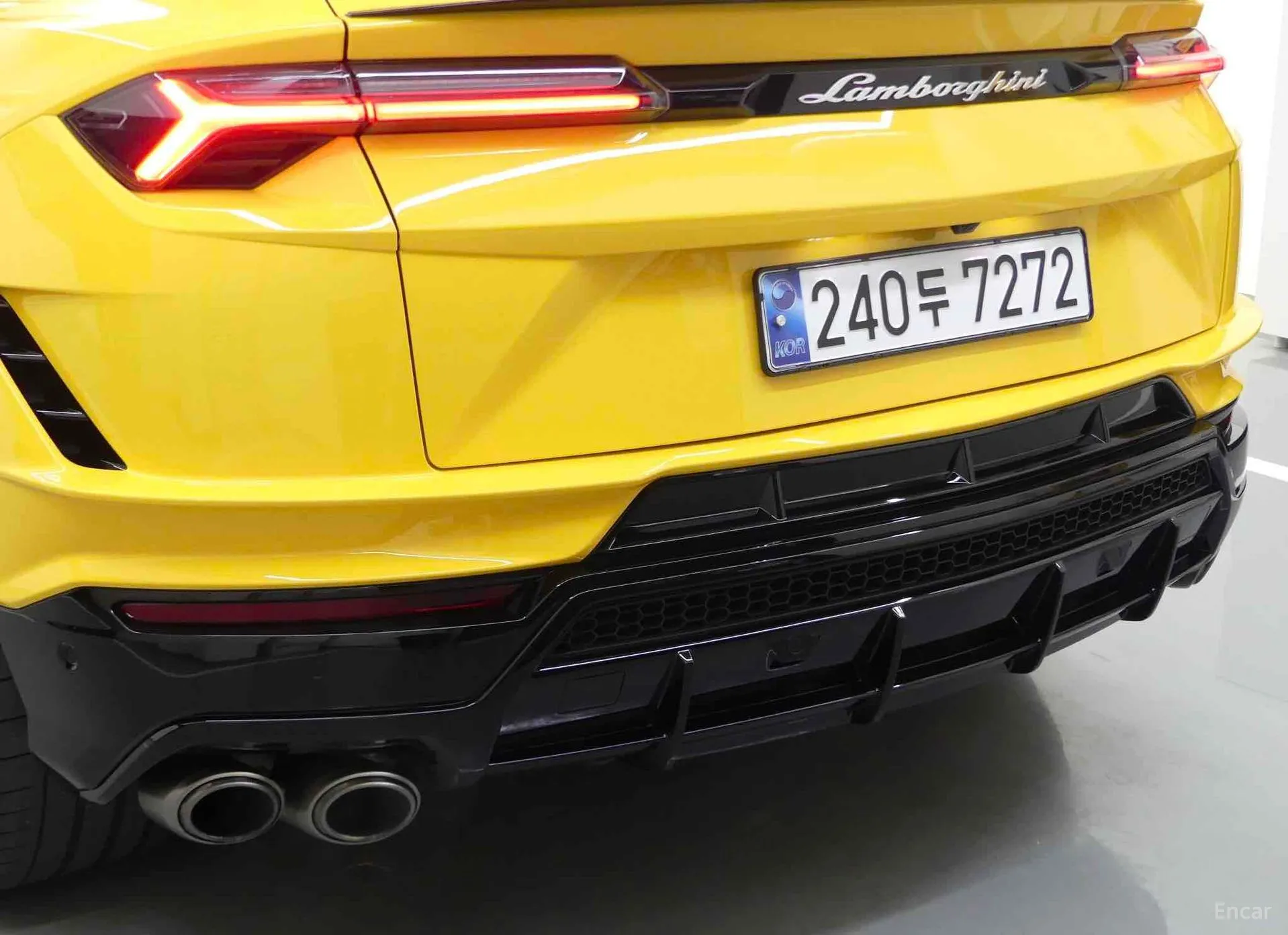 Lamborghini Urus превью 19