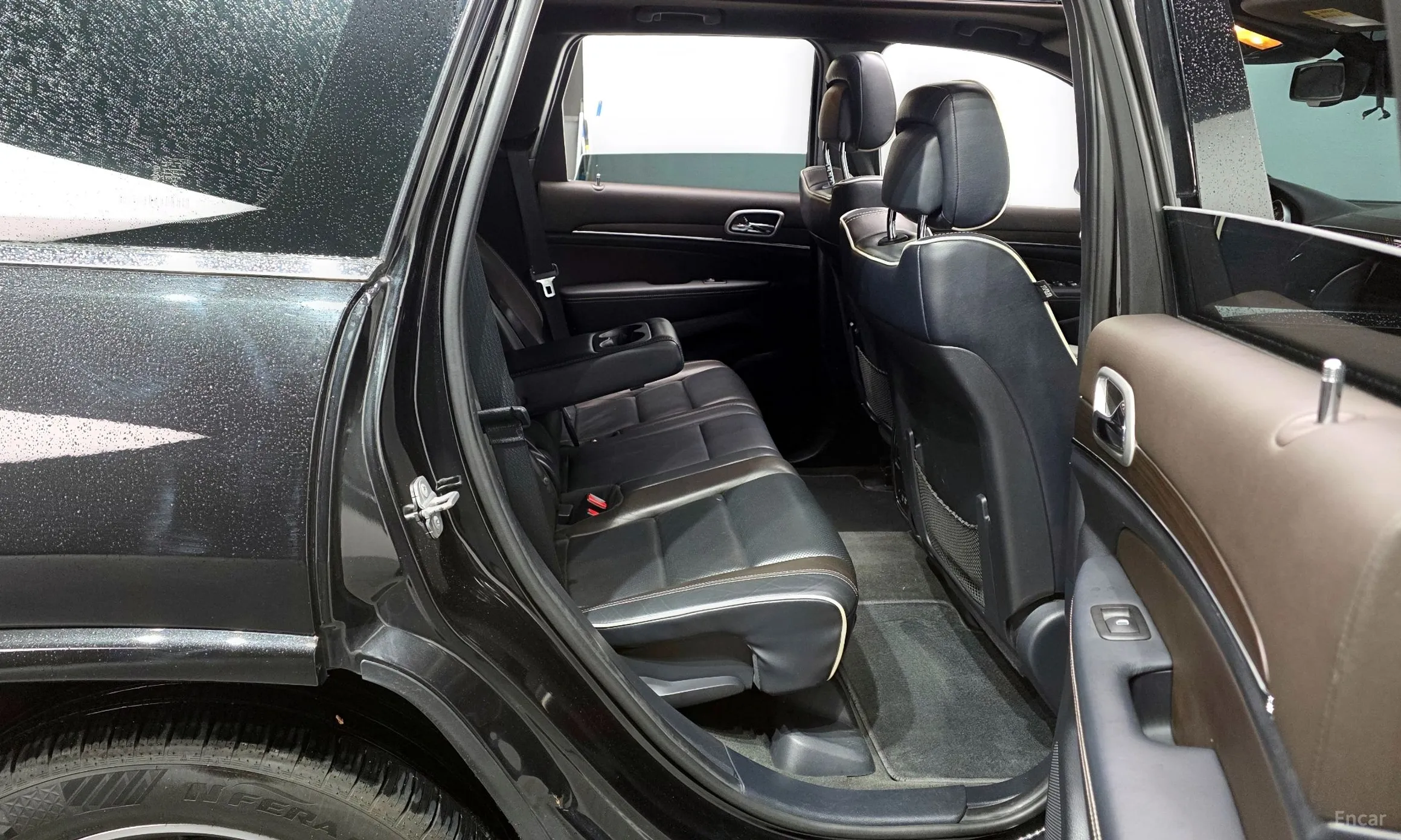 Jeep Grand Cherokee превью 12