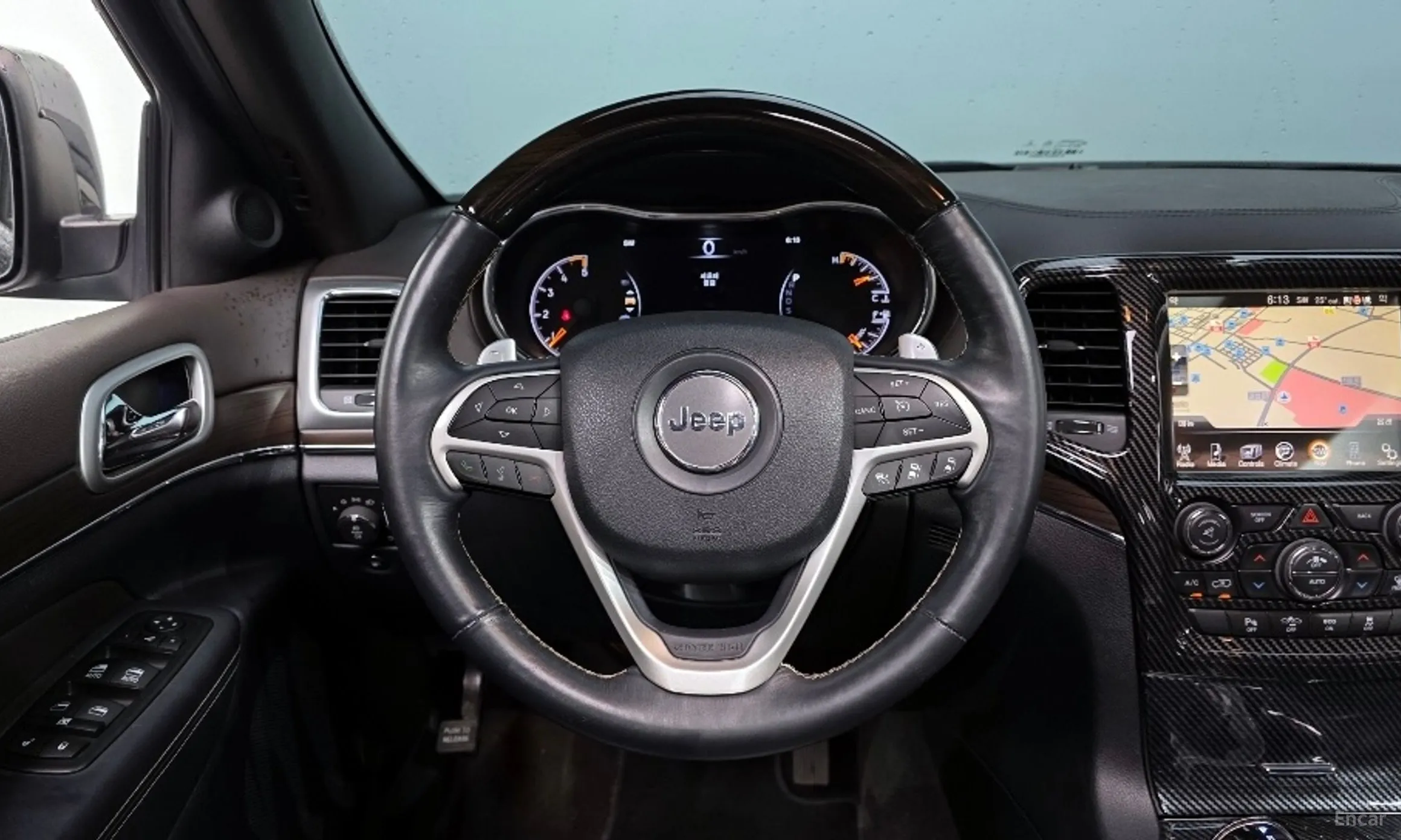Jeep Grand Cherokee превью 13