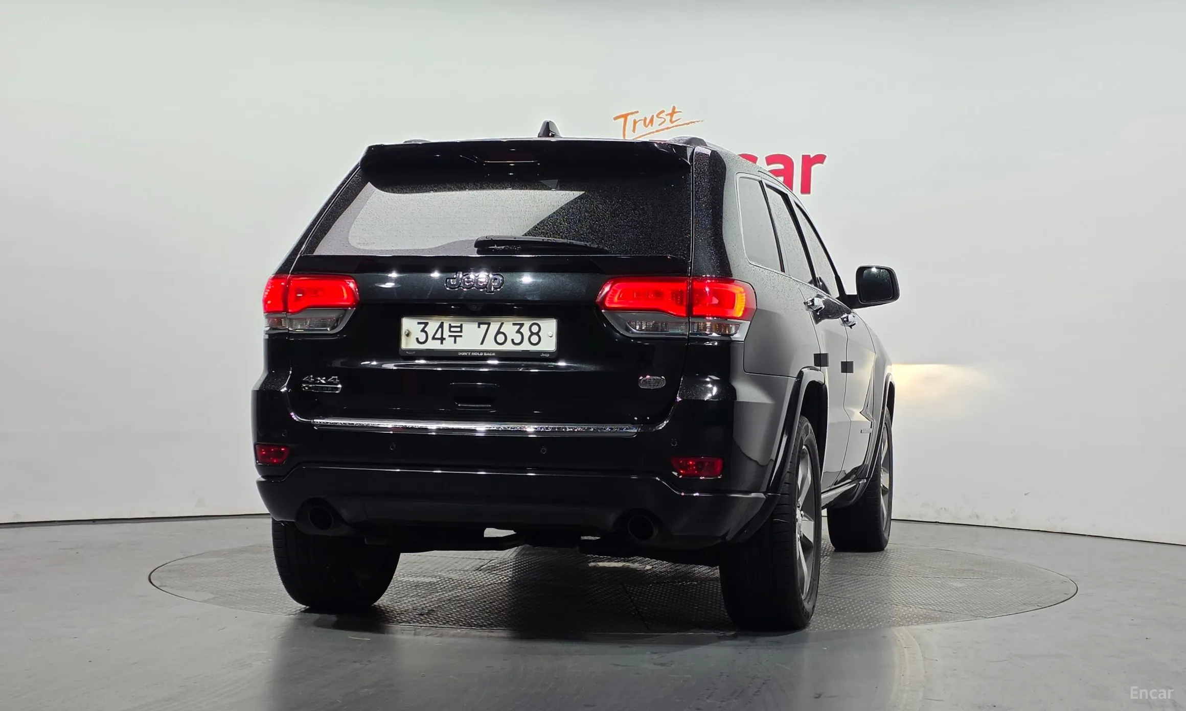 Jeep Grand Cherokee превью 4