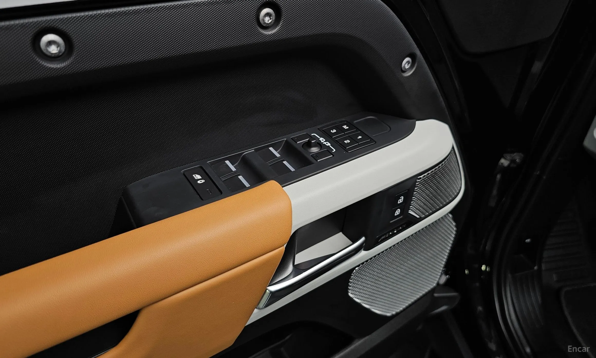 Land Rover Defender (L663) превью 18