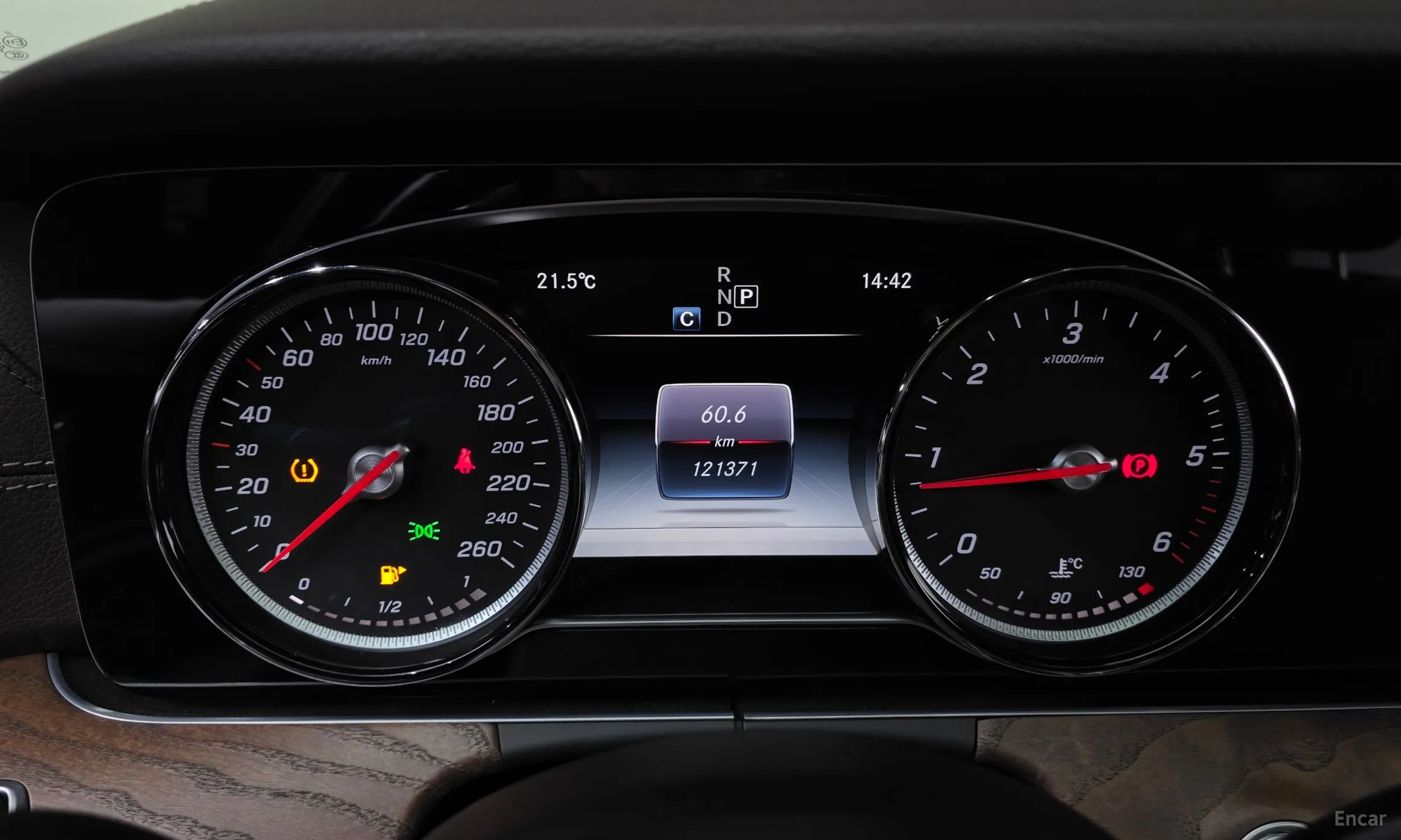 Mercedes Benz E-Class W213 превью 8
