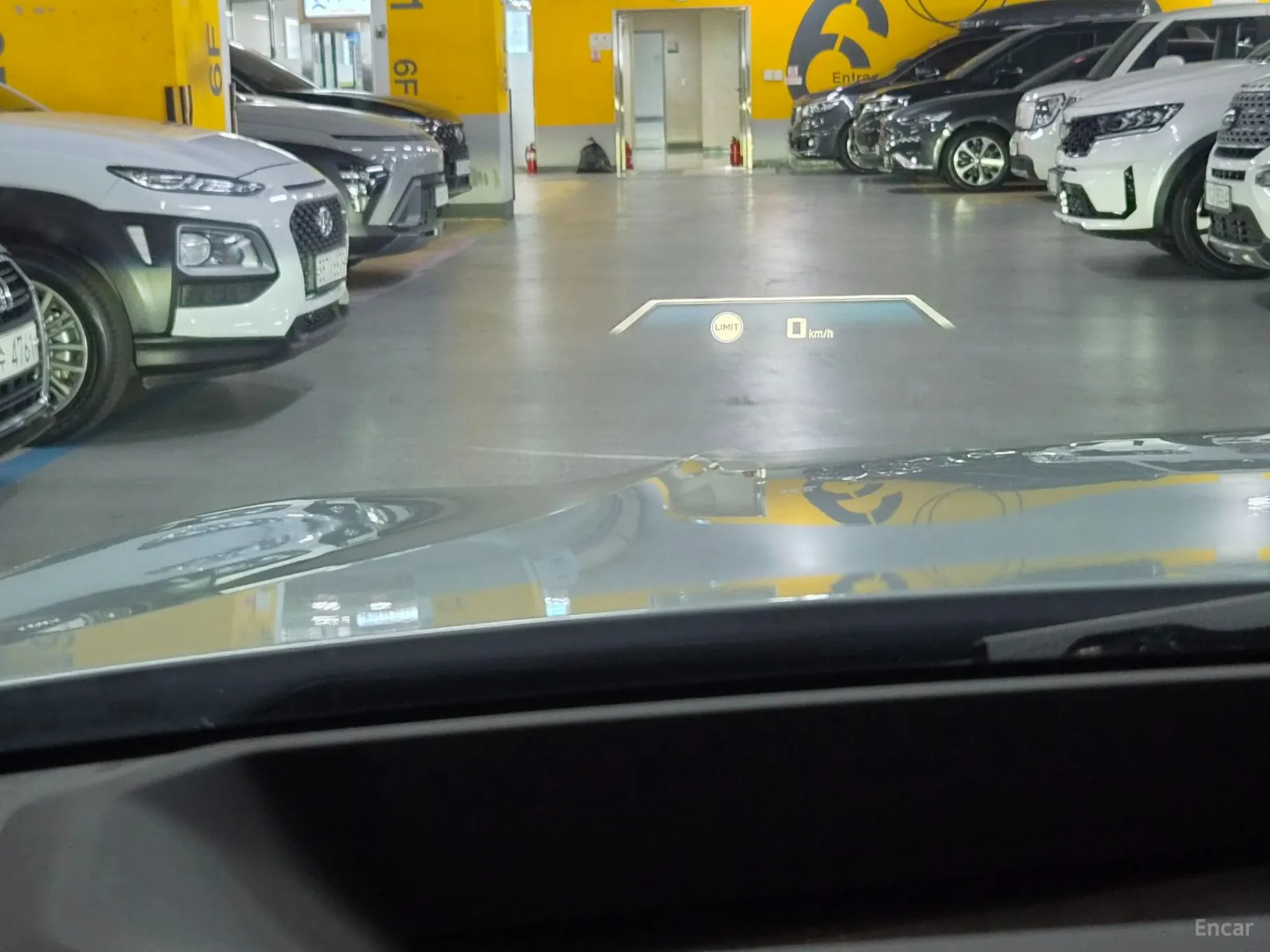 BMW 3 Series (G20) превью 10