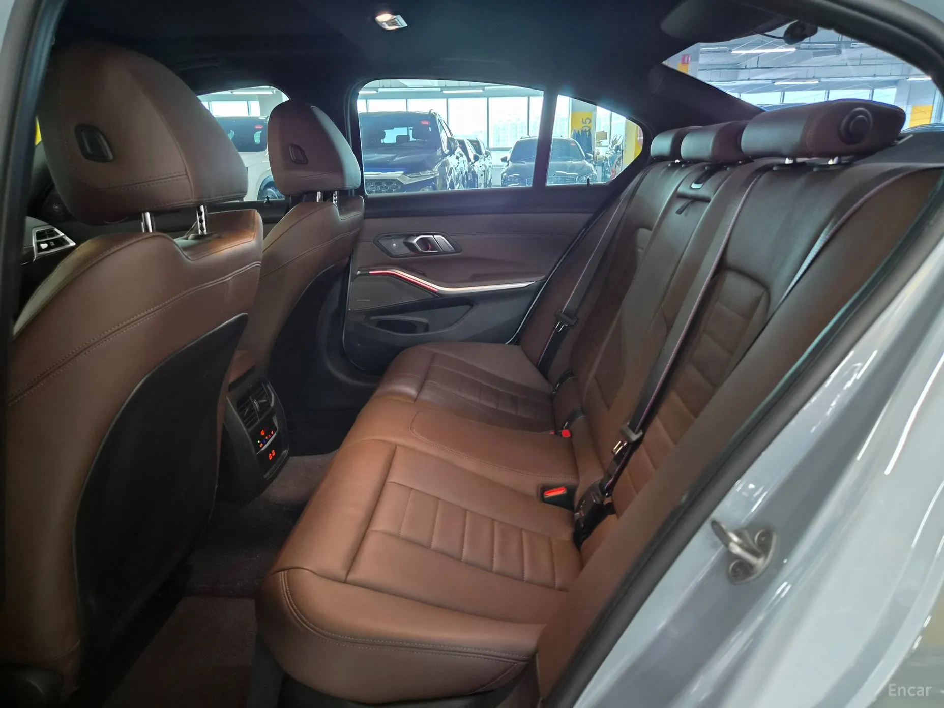 BMW 3 Series (G20) превью 9