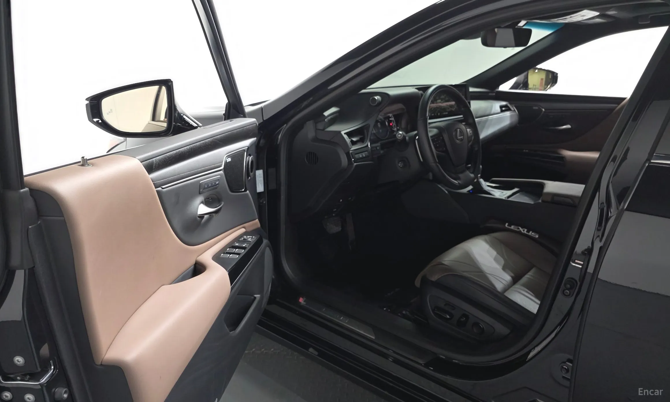Lexus ES300h 7th Generation превью 10