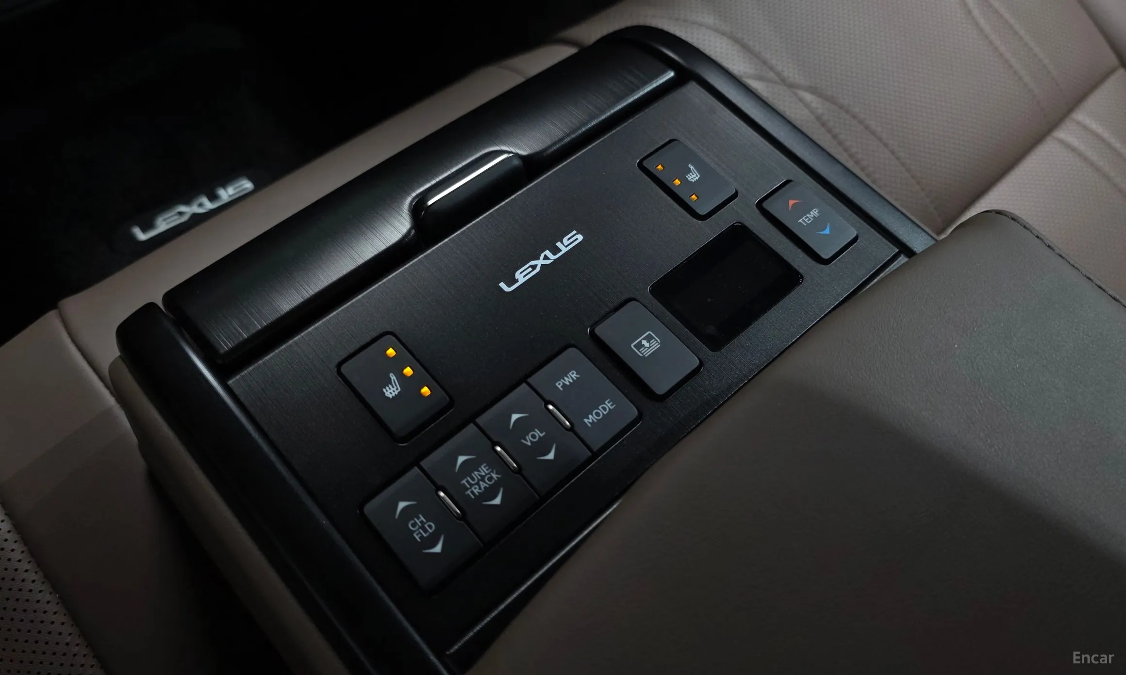 Lexus ES300h 7th Generation превью 19