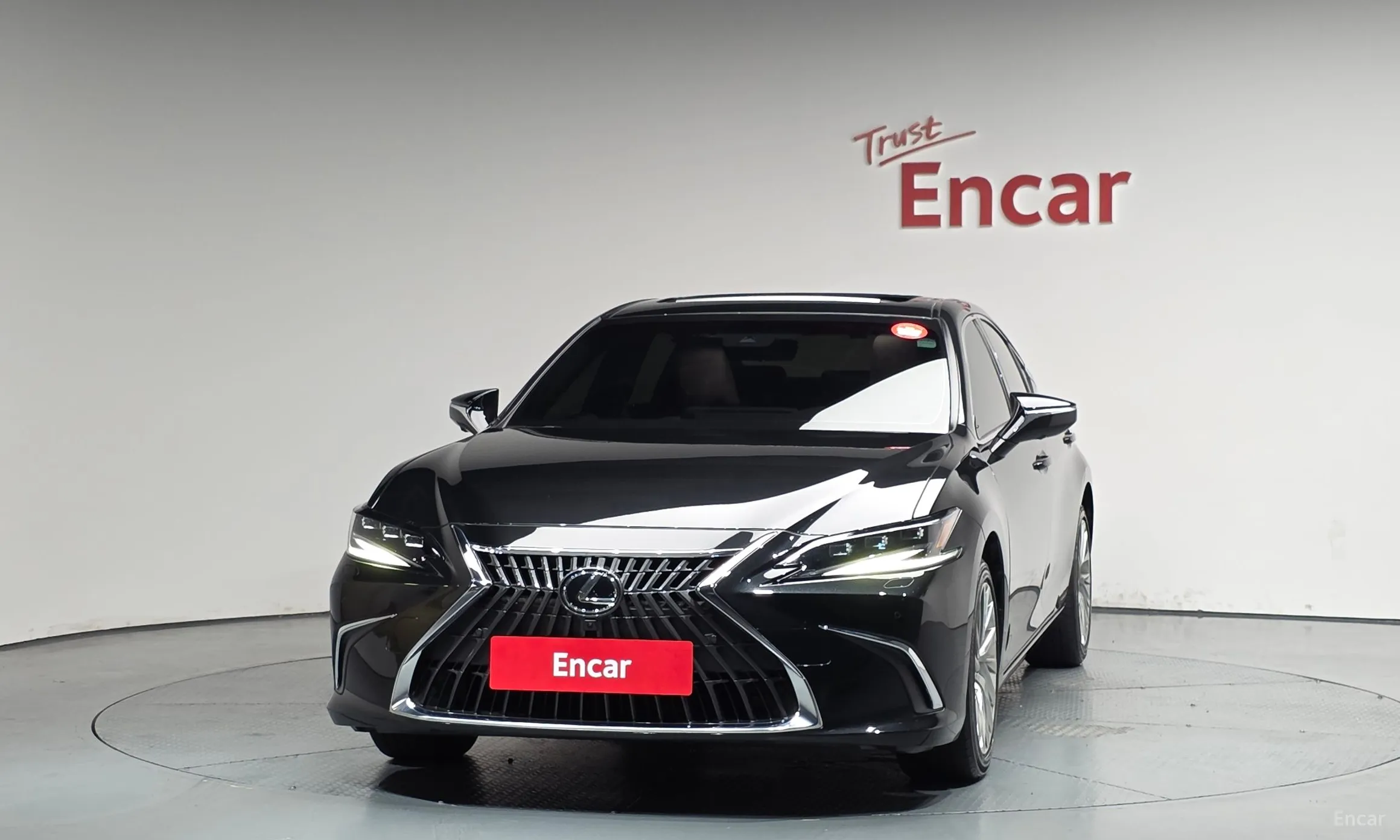 Lexus ES300h 7th Generation превью 3
