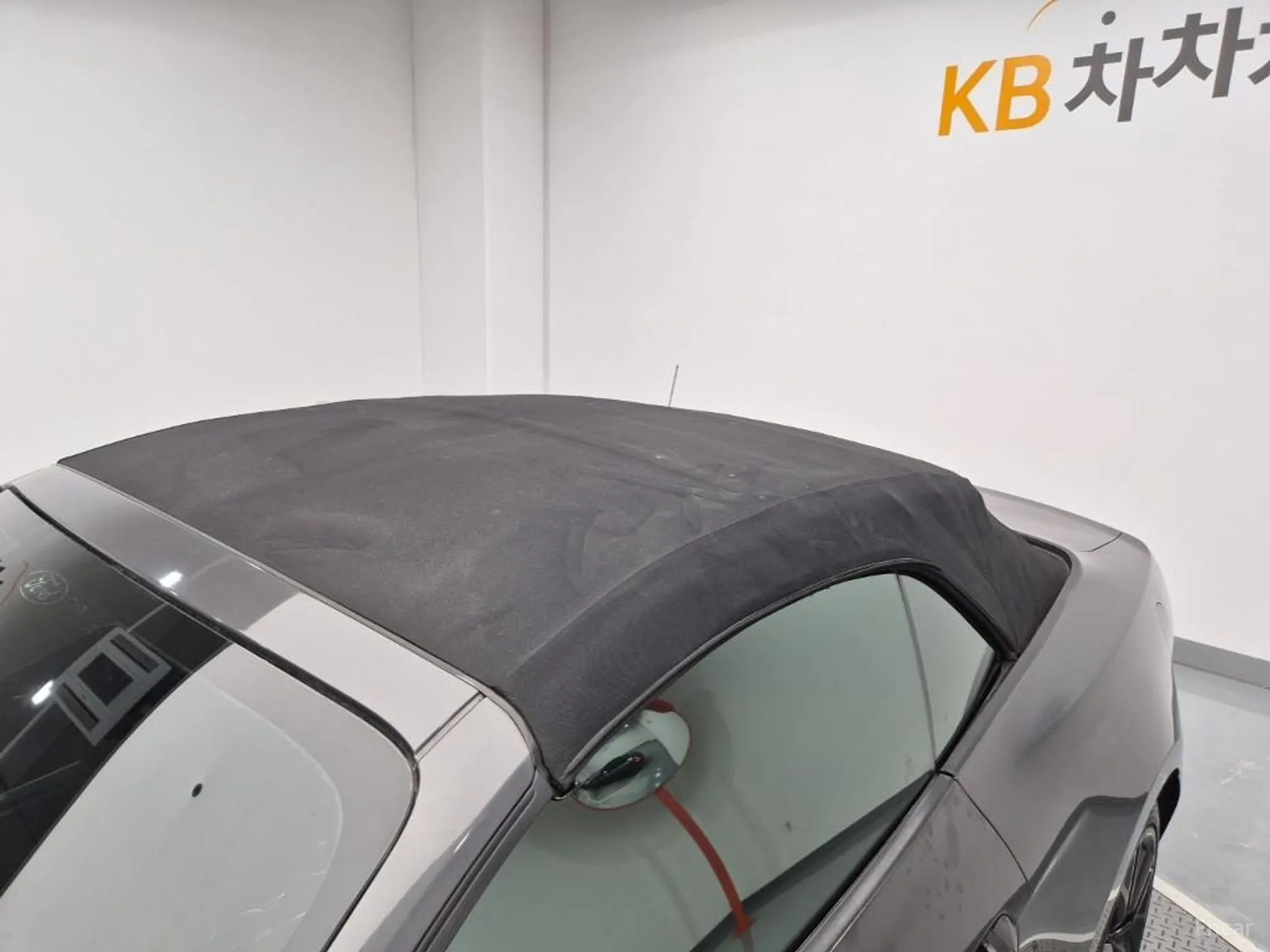 Ford Mustang превью 12