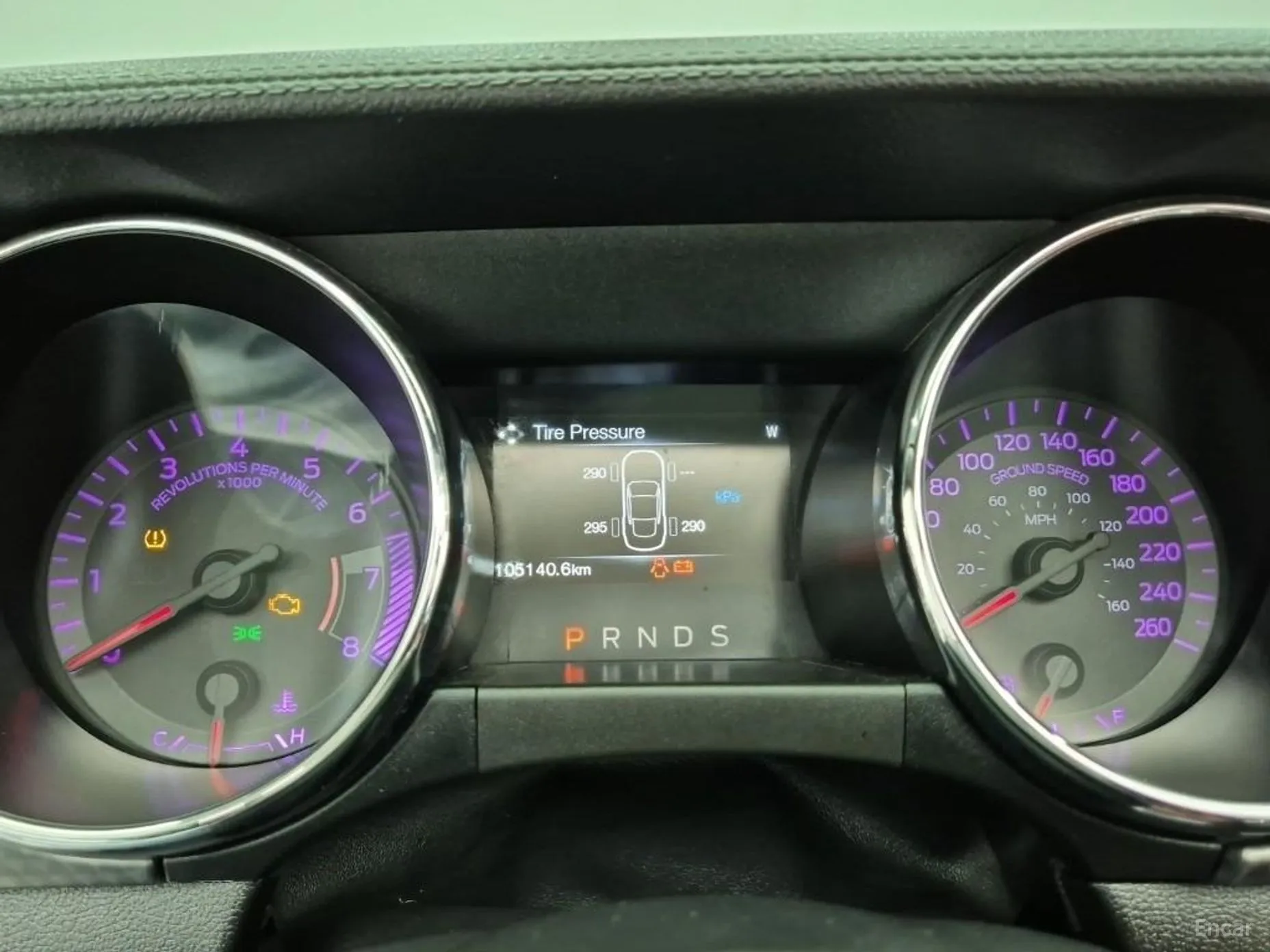 Ford Mustang превью 15