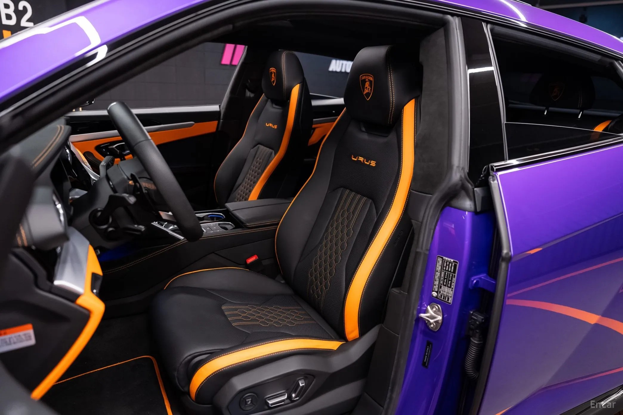Lamborghini Urus превью 8