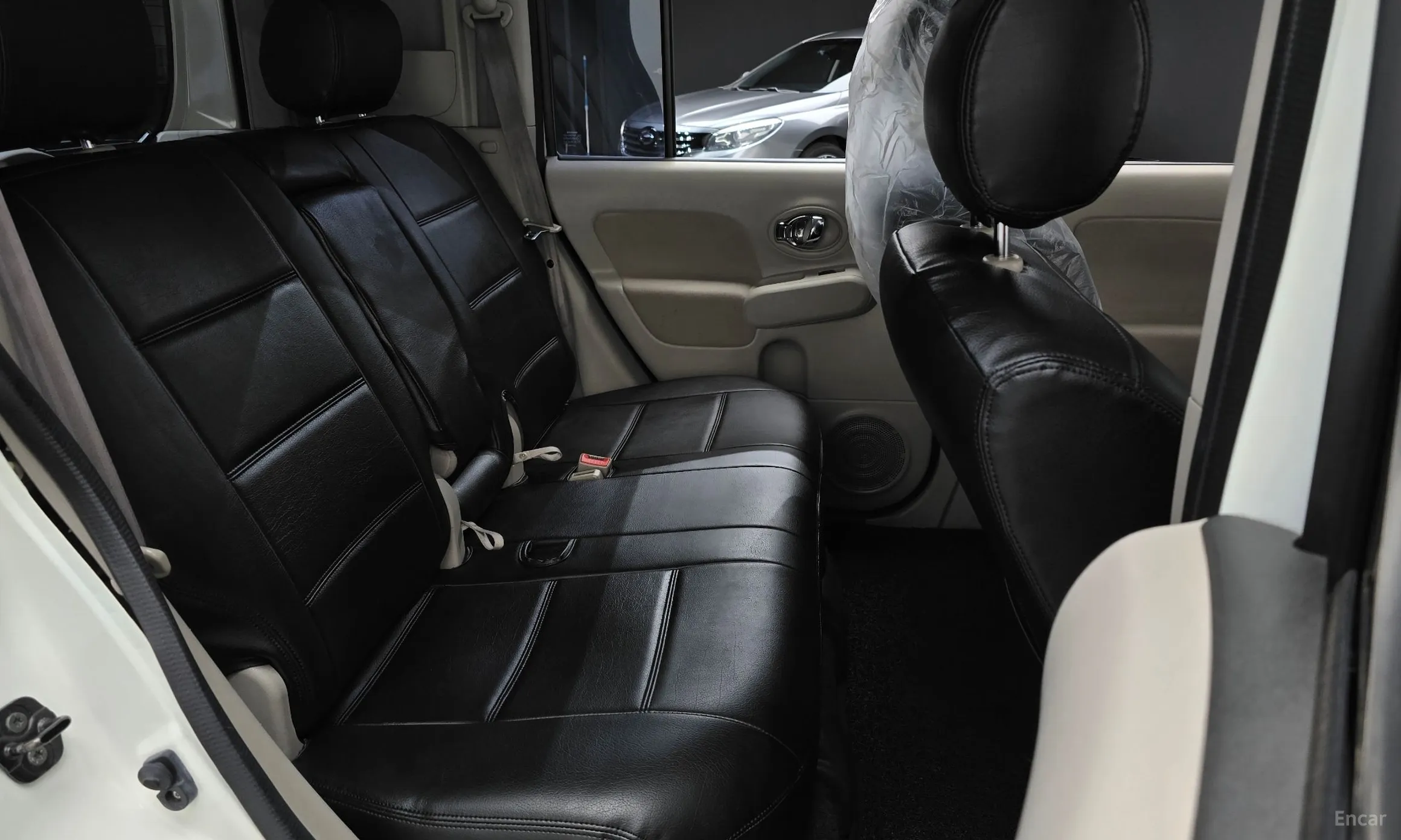 Nissan Cube превью 11