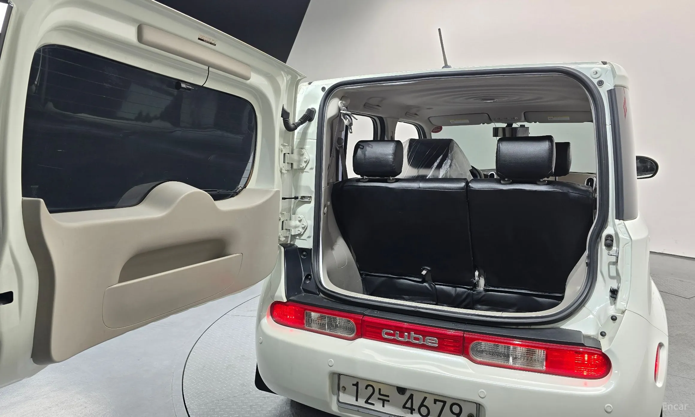 Nissan Cube превью 20