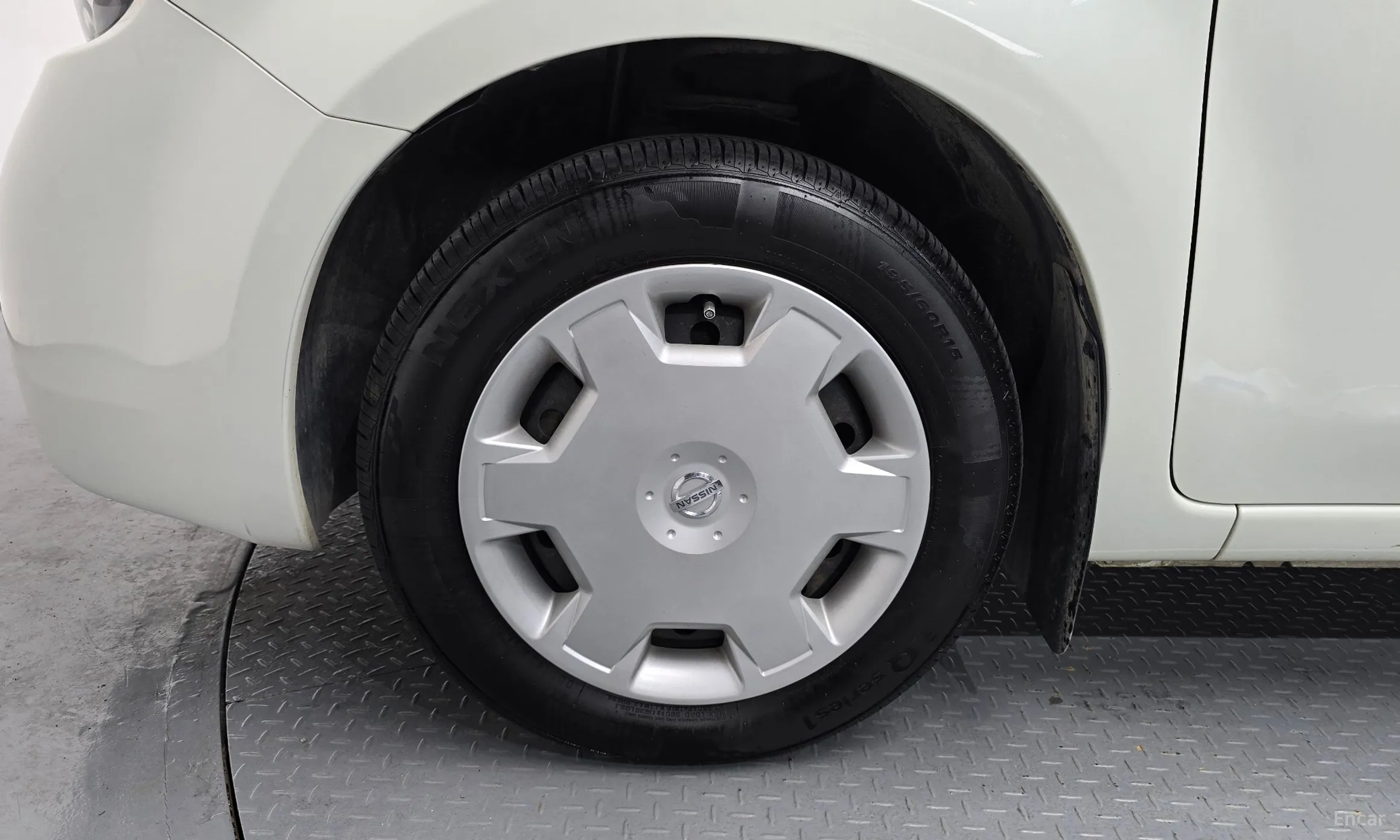 Nissan Cube превью 5