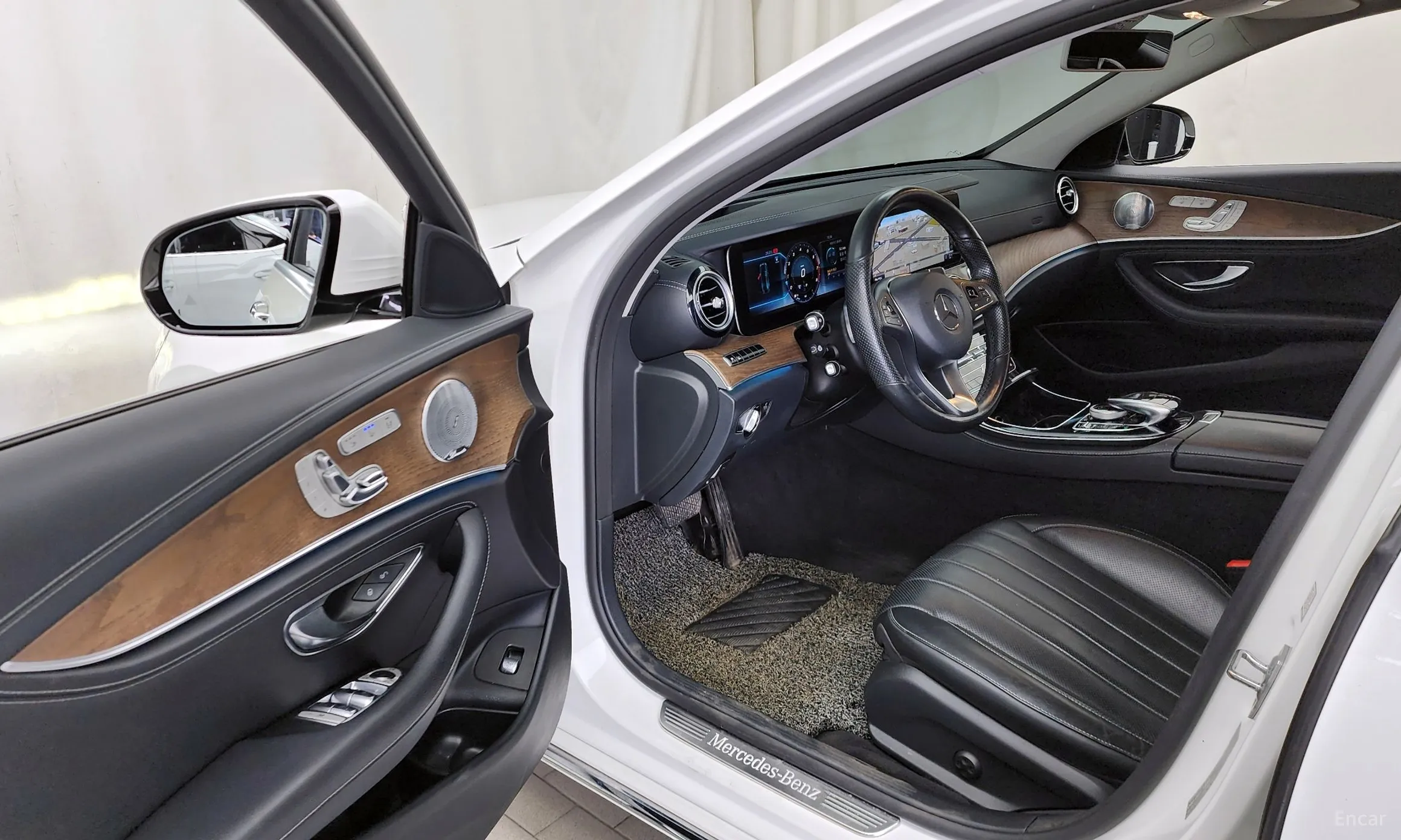 Mercedes Benz E-Class W213 превью 10
