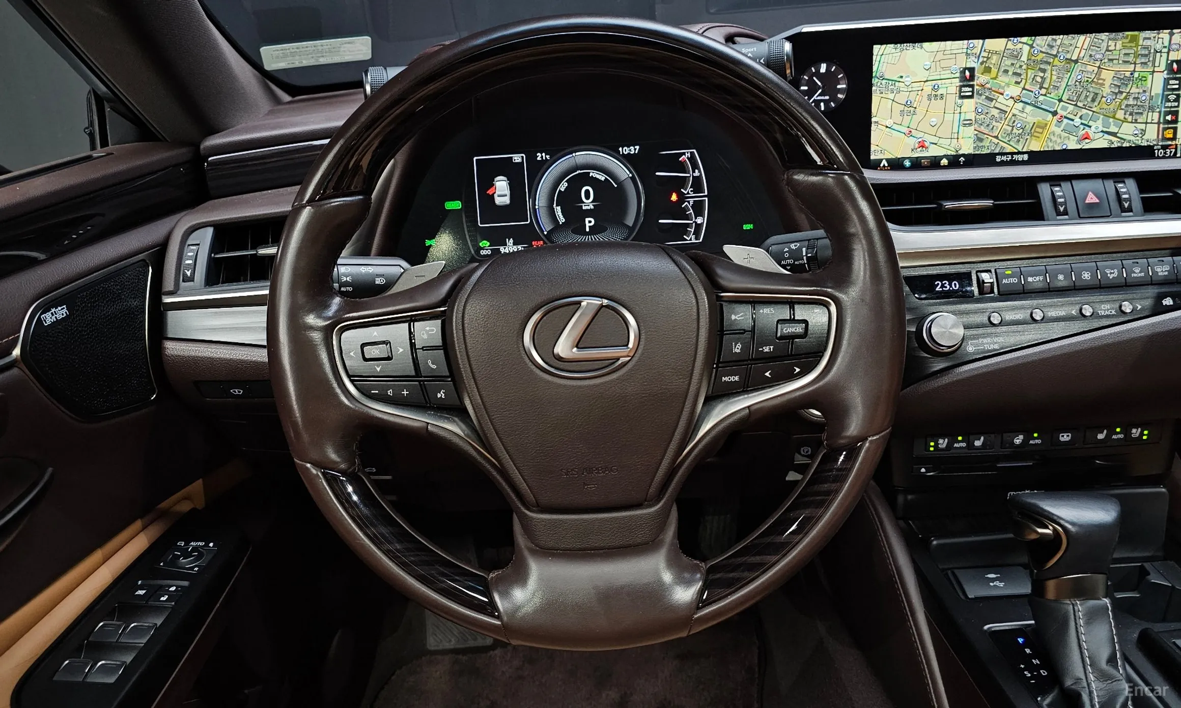 Lexus ES300h 7th Generation превью 13