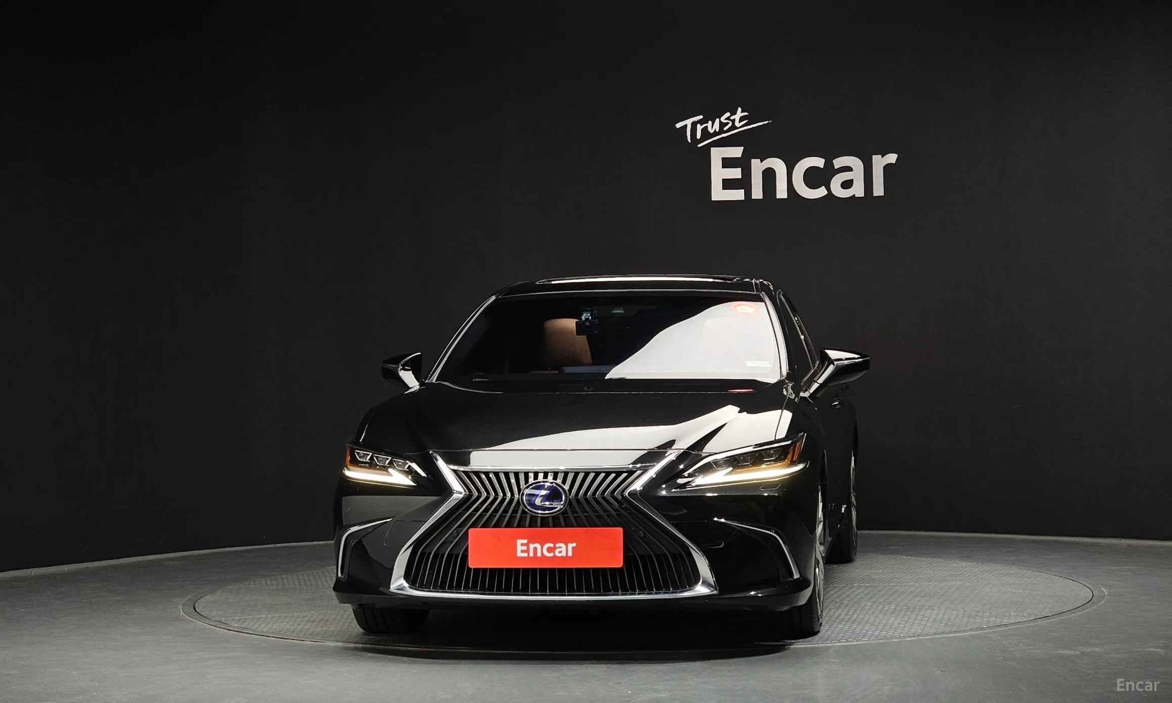 Lexus ES300h 7th Generation превью 3