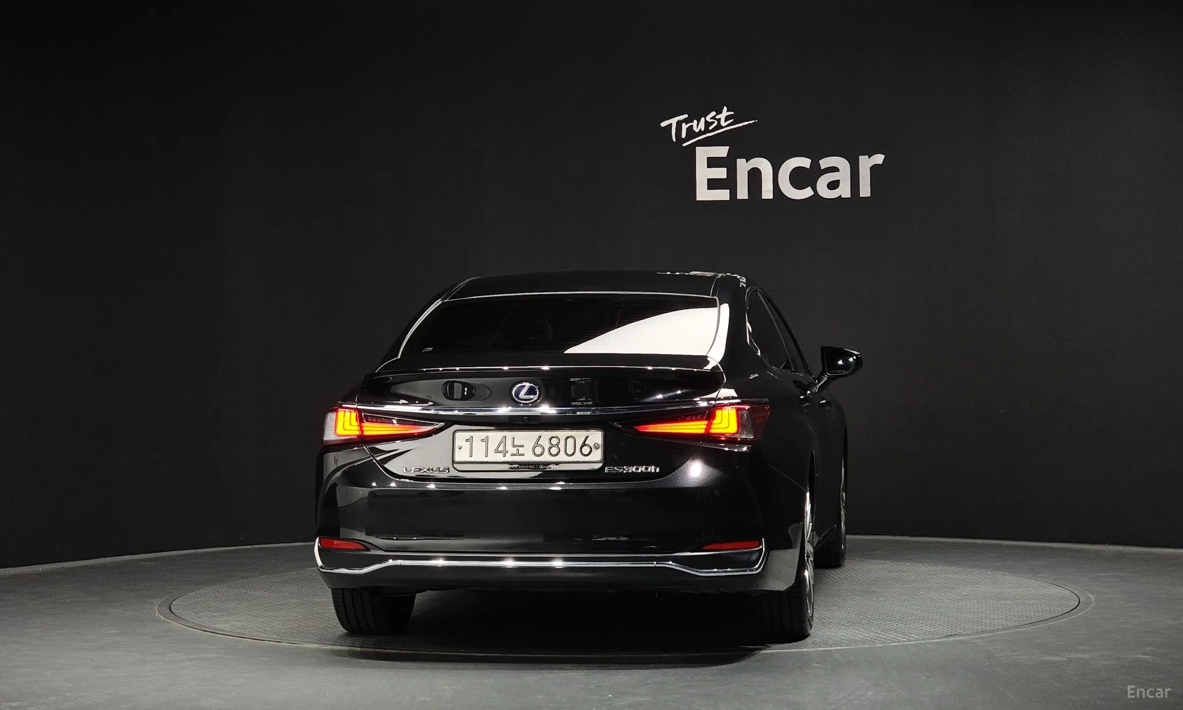 Lexus ES300h 7th Generation превью 4