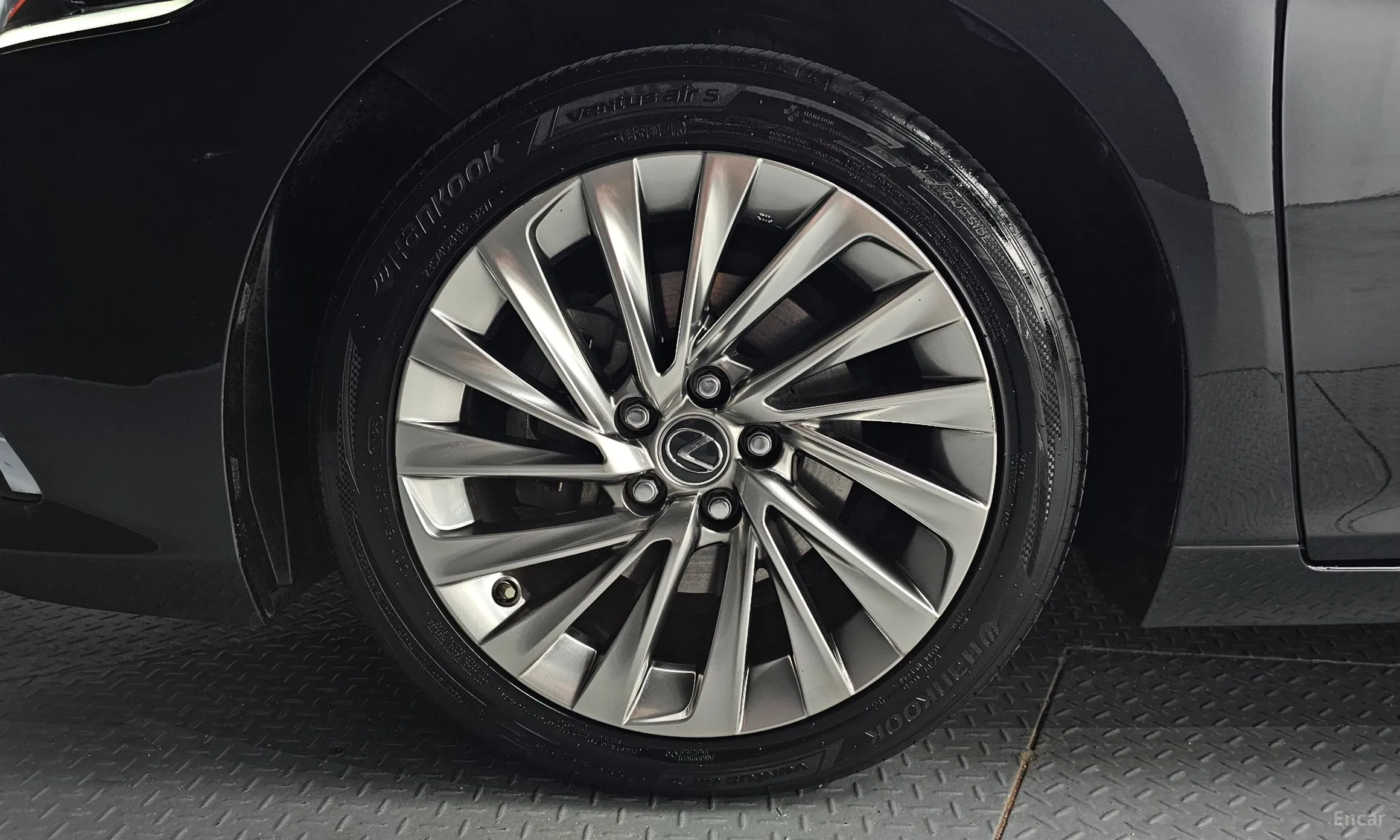 Lexus ES300h 7th Generation превью 5