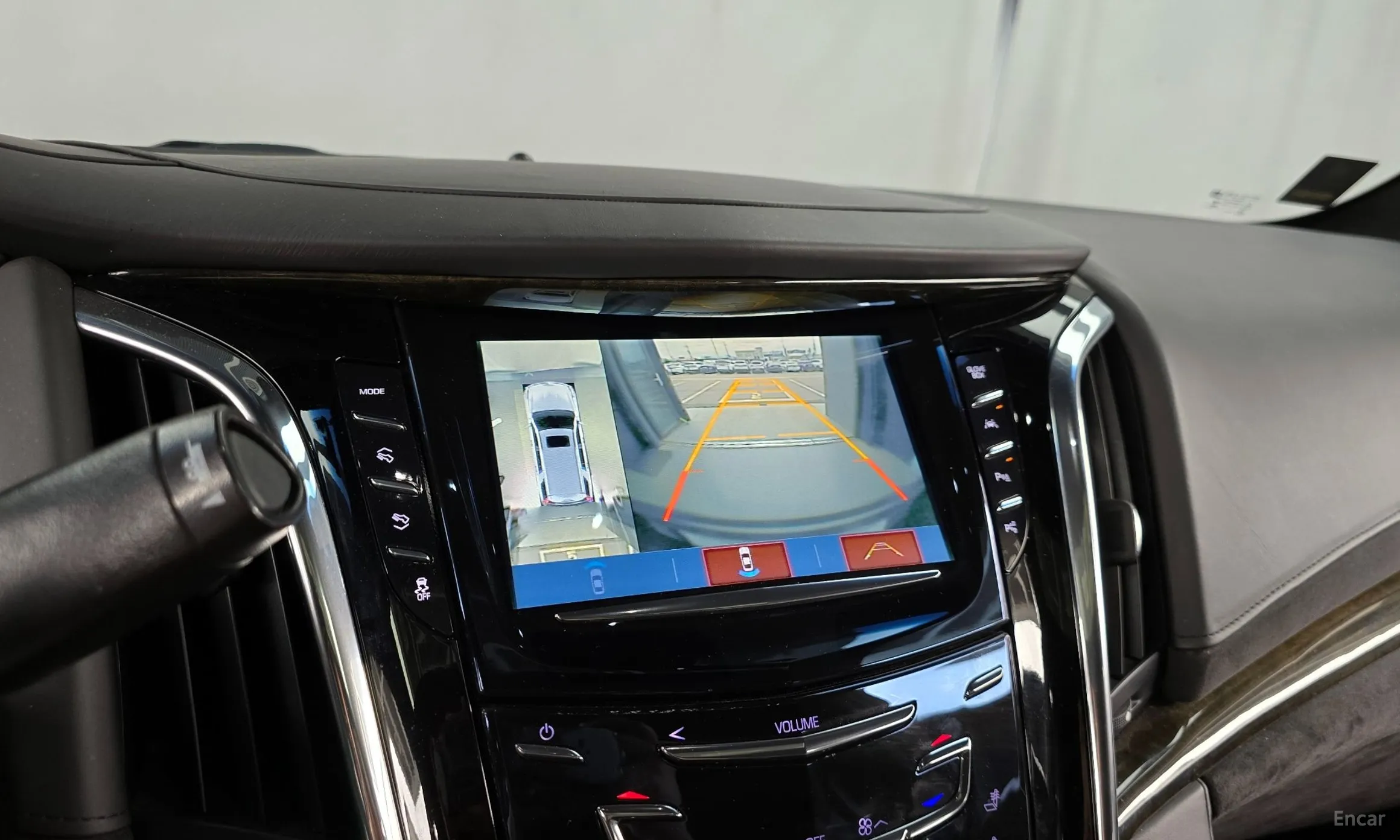 Cadillac Escalade превью 14