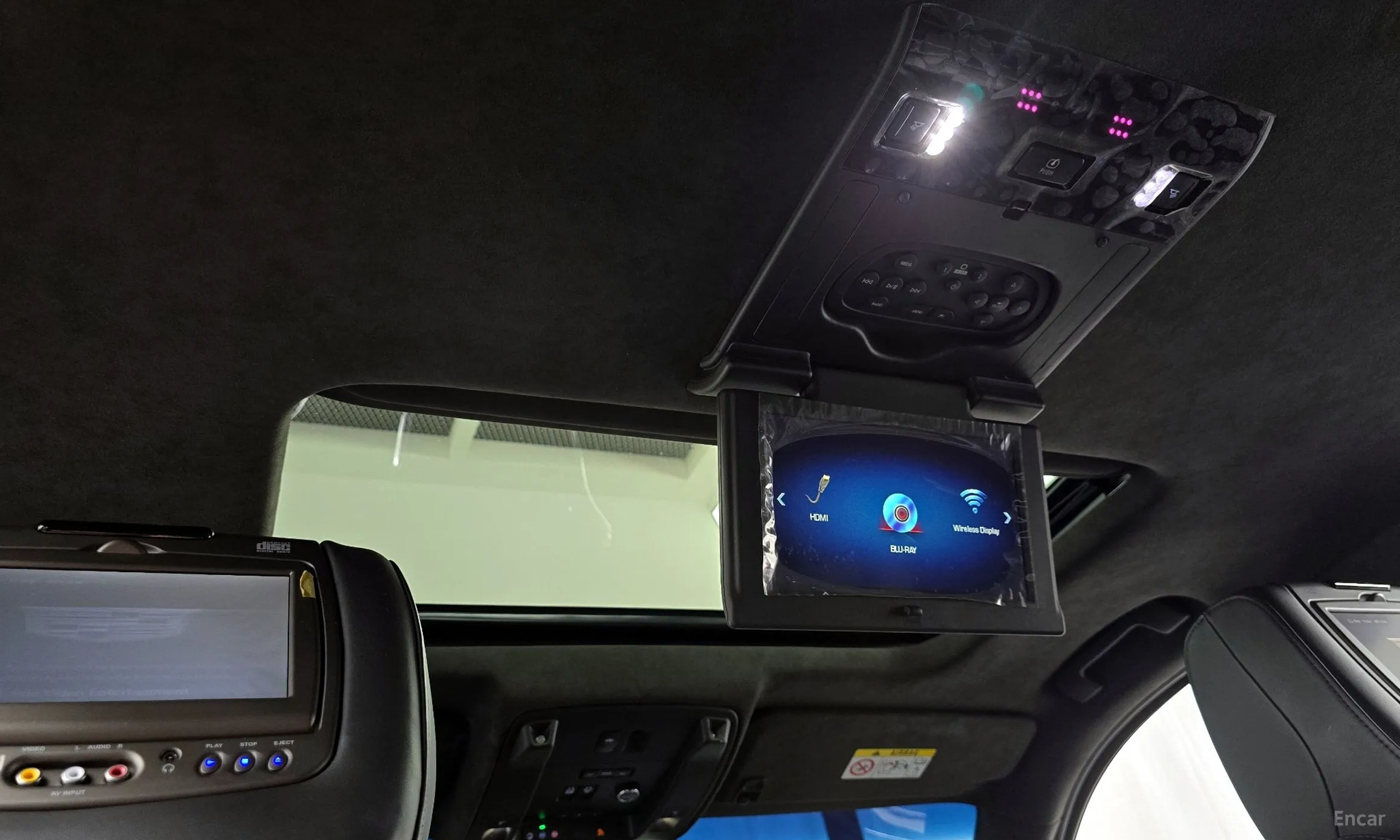 Cadillac Escalade превью 18